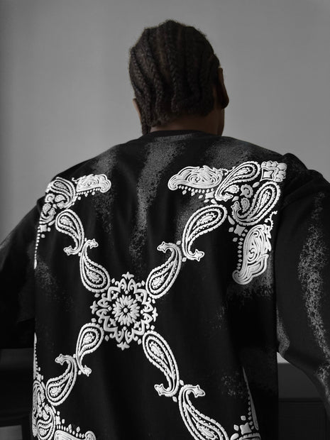 Oversize 'Sacred' T-Shirt - Black