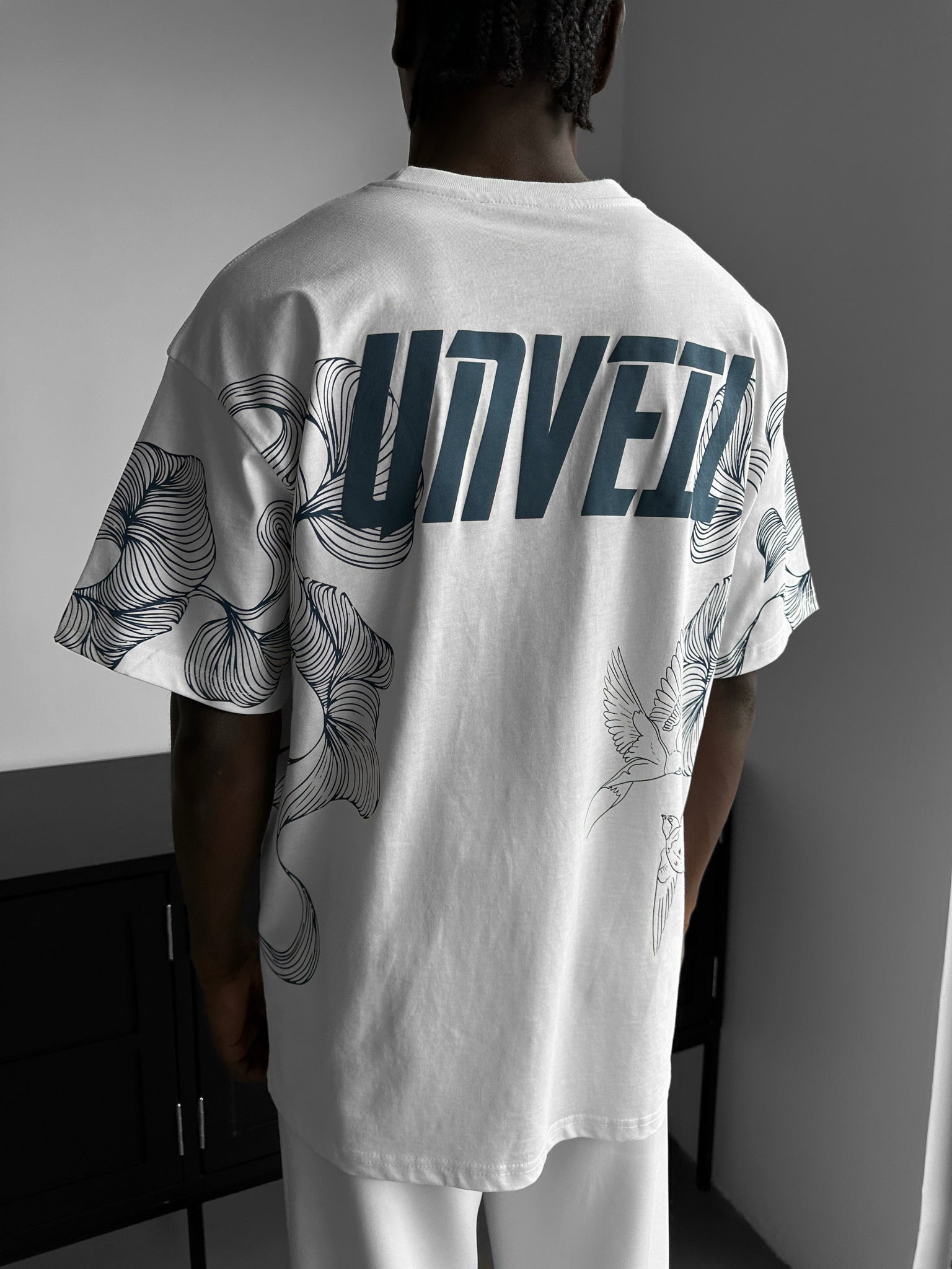 Oversize 'Unveil' T-Shirt - Ecru