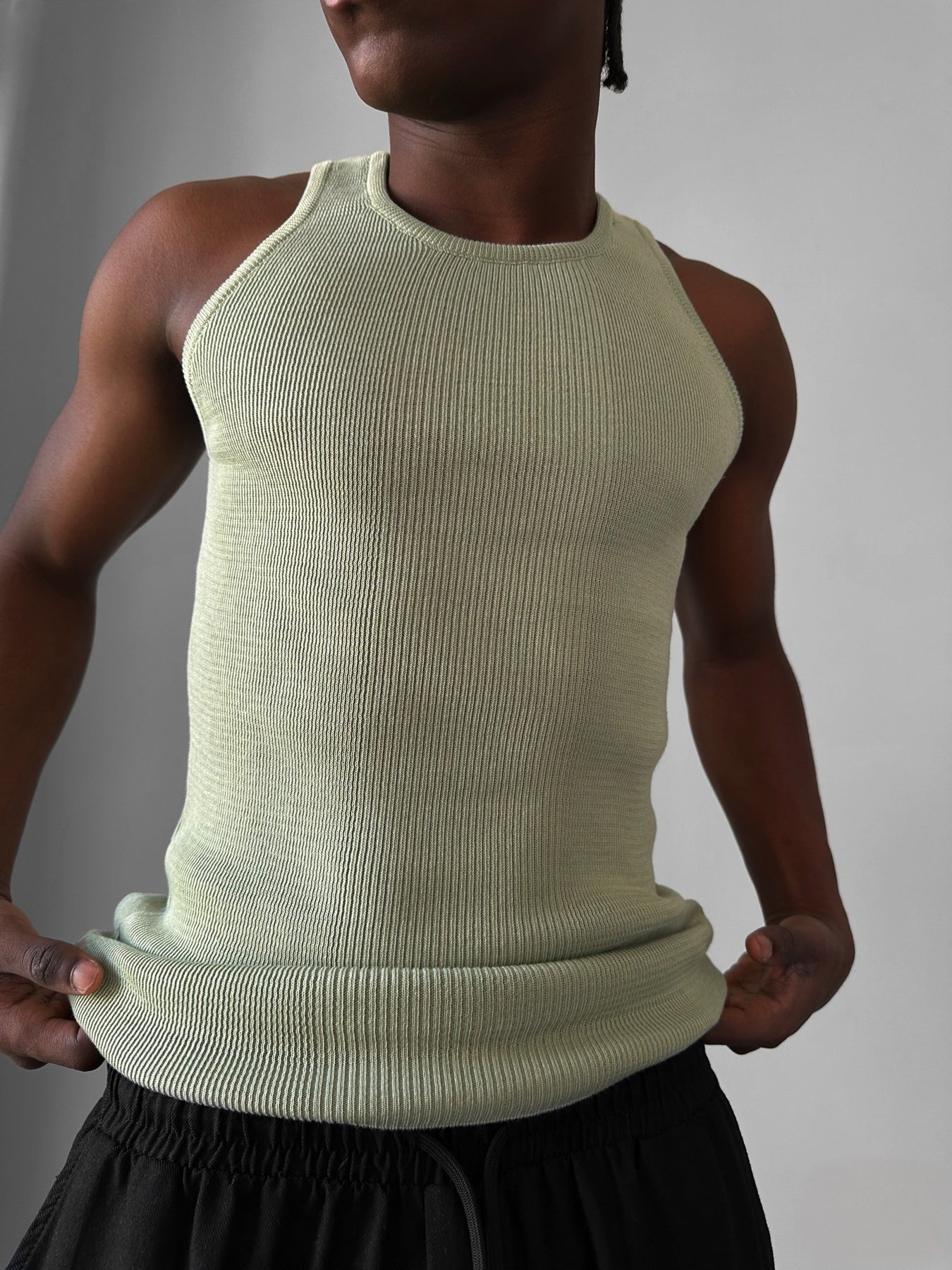 Slim Fit Knit Tanktop - Light Green