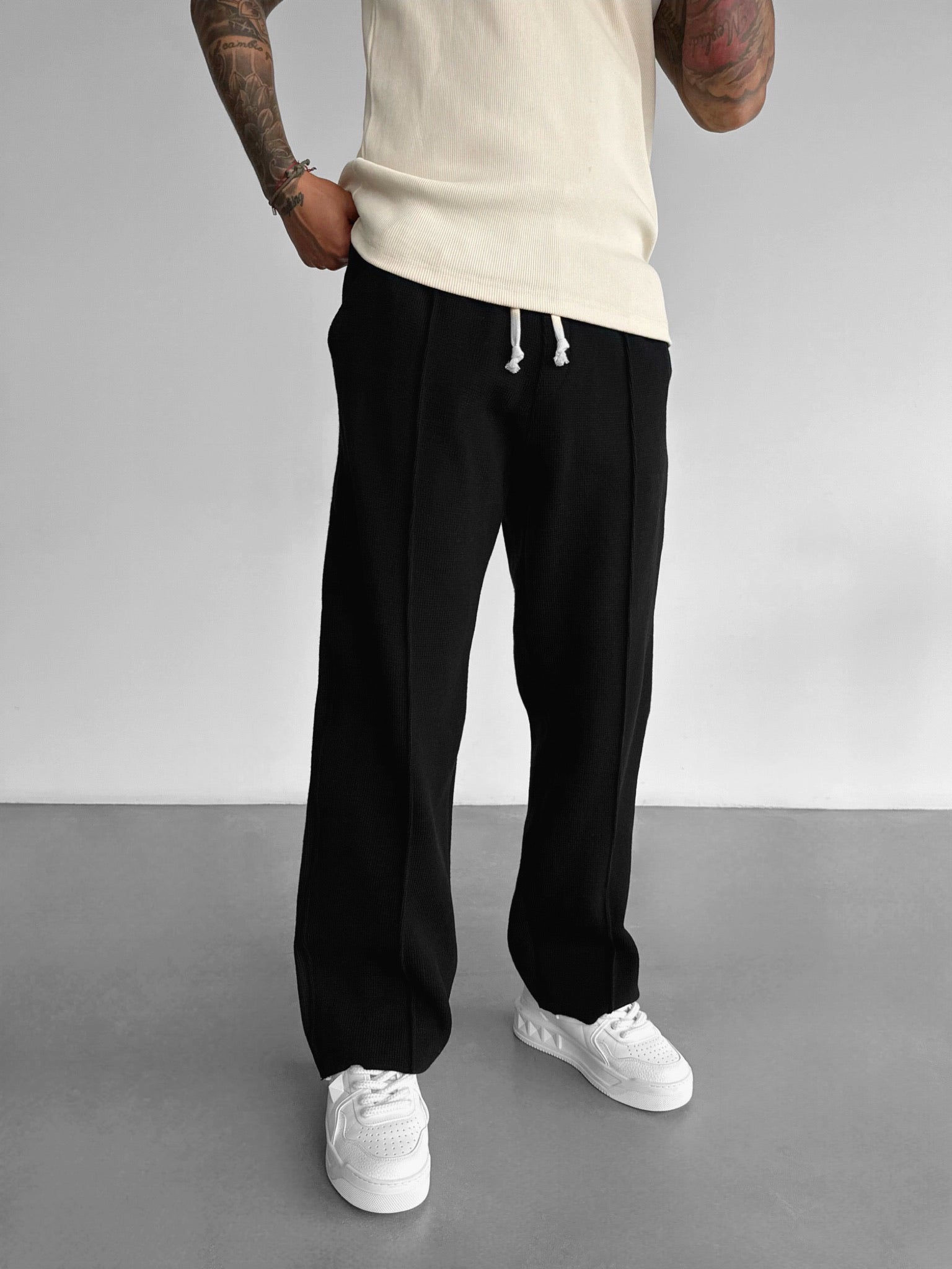 Loose Fit Seam Trousers - Black