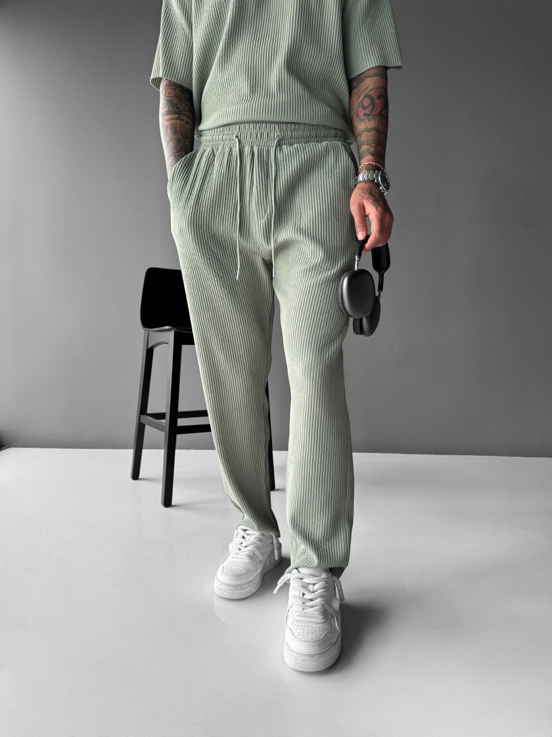 Loose Fit Ribbed Trousers - Green