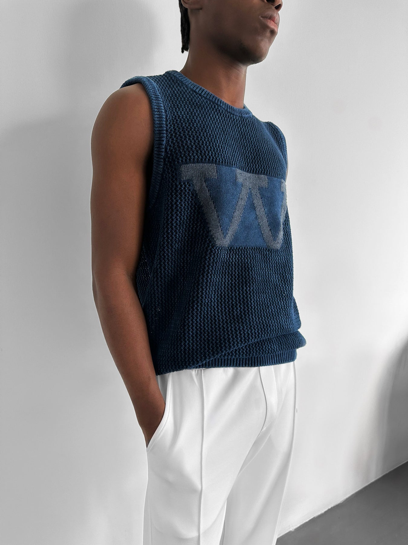 Oversize Washed Knit 'W‘ Tanktop - Blue