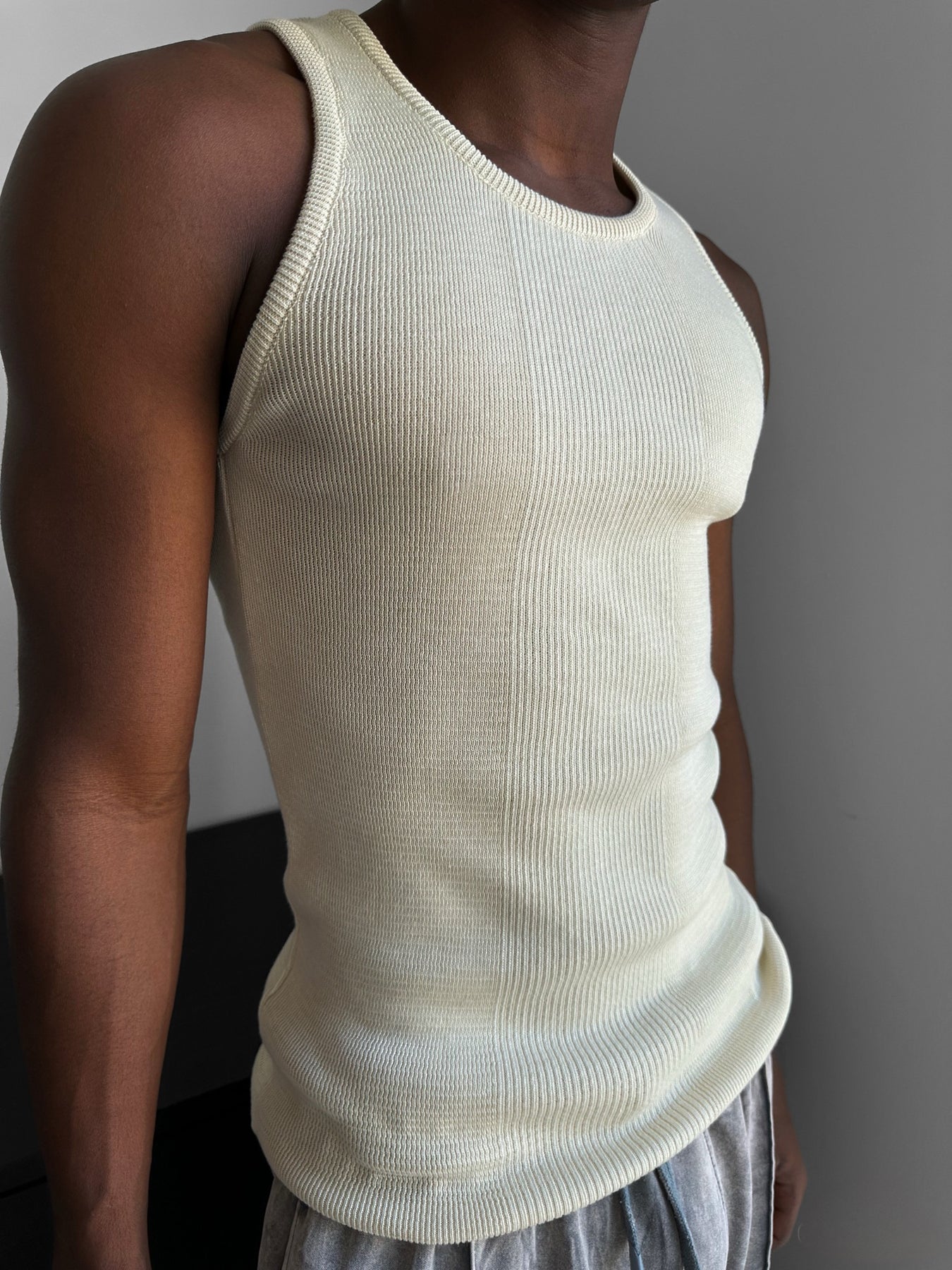 Slim Fit Knit Tanktop - Beige