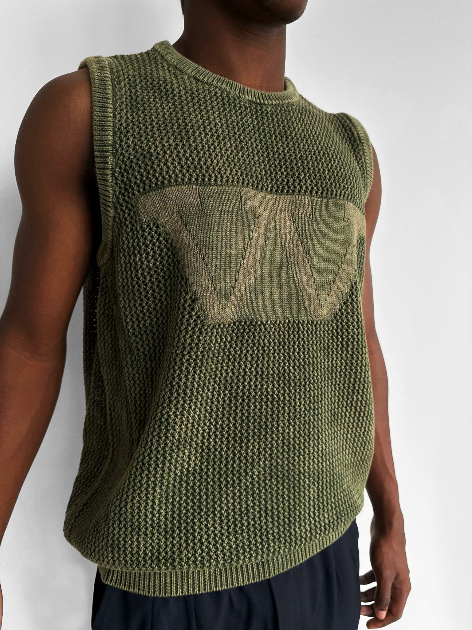 Oversize Washed Knit 'W‘ Tanktop - Khaki