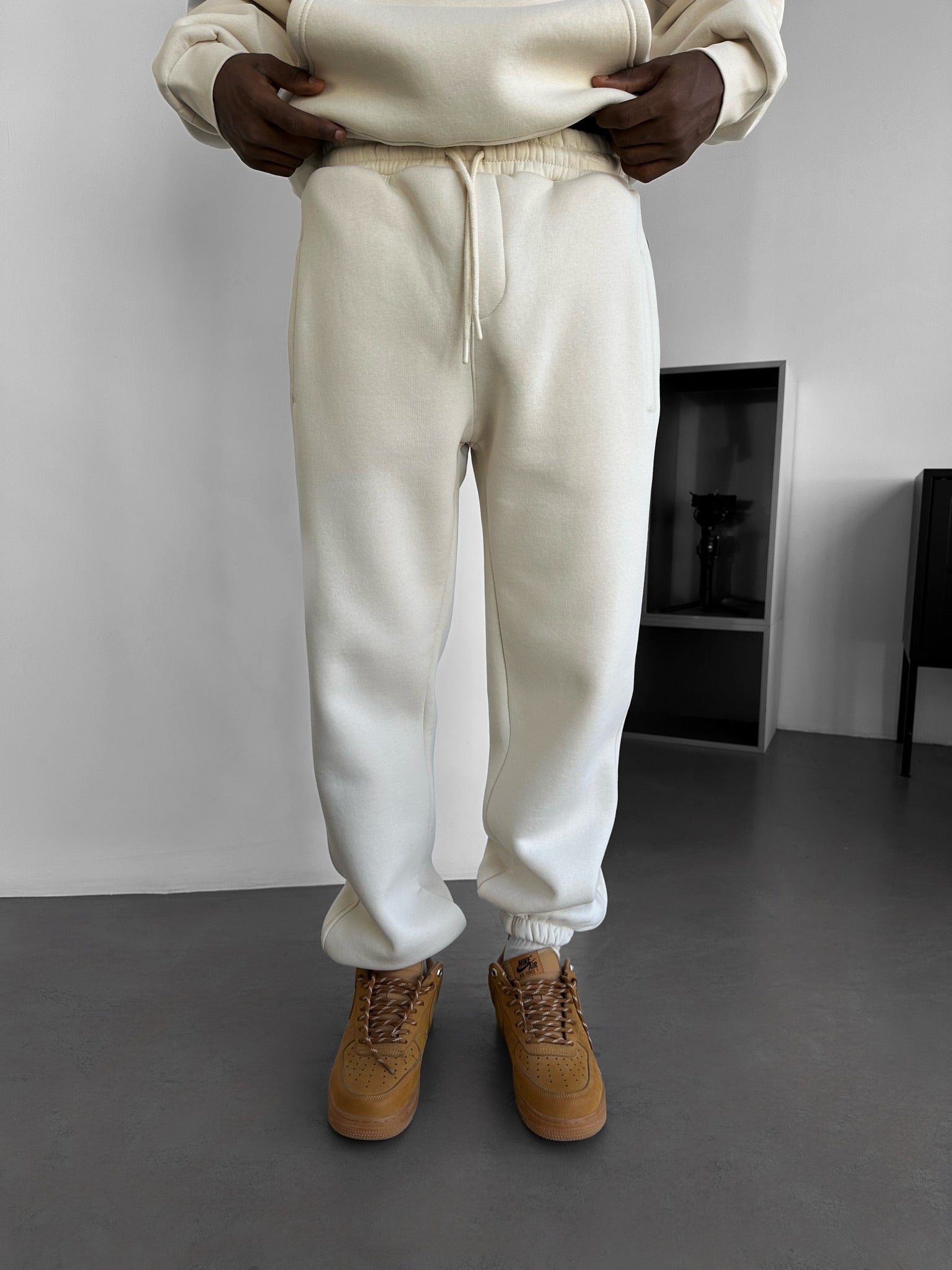 Basic Jogger- Beige
