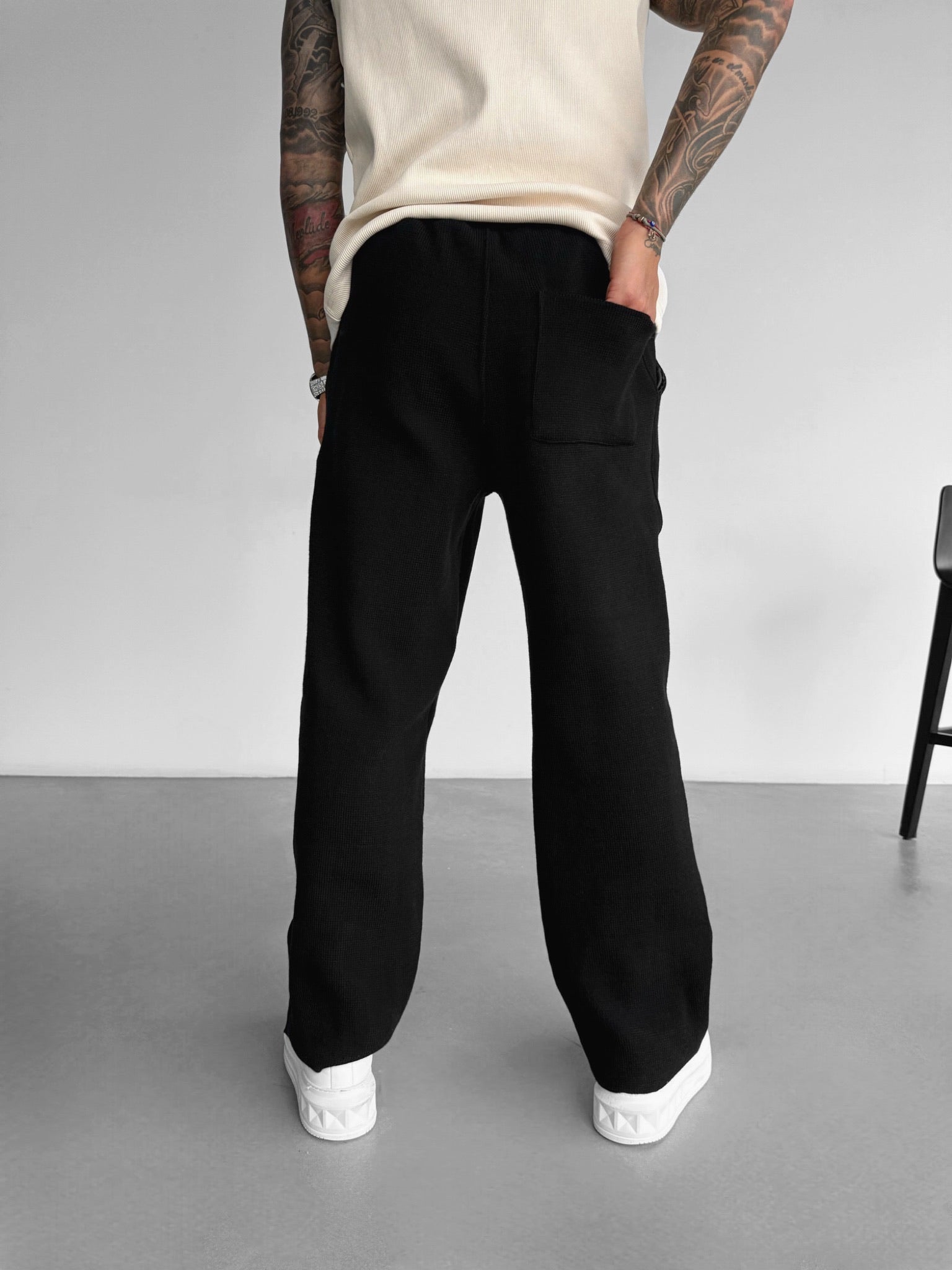 Loose Fit Seam Trousers - Black