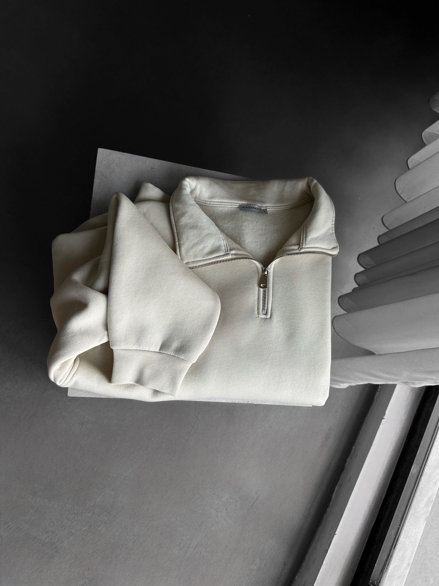Oversize Half-Zip Polo Sweatshirt - Beige
