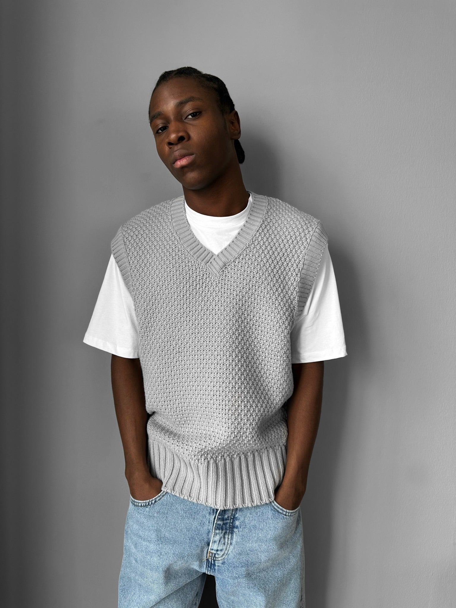 Loose Fit Knotted V Neck Pullunder - Grey