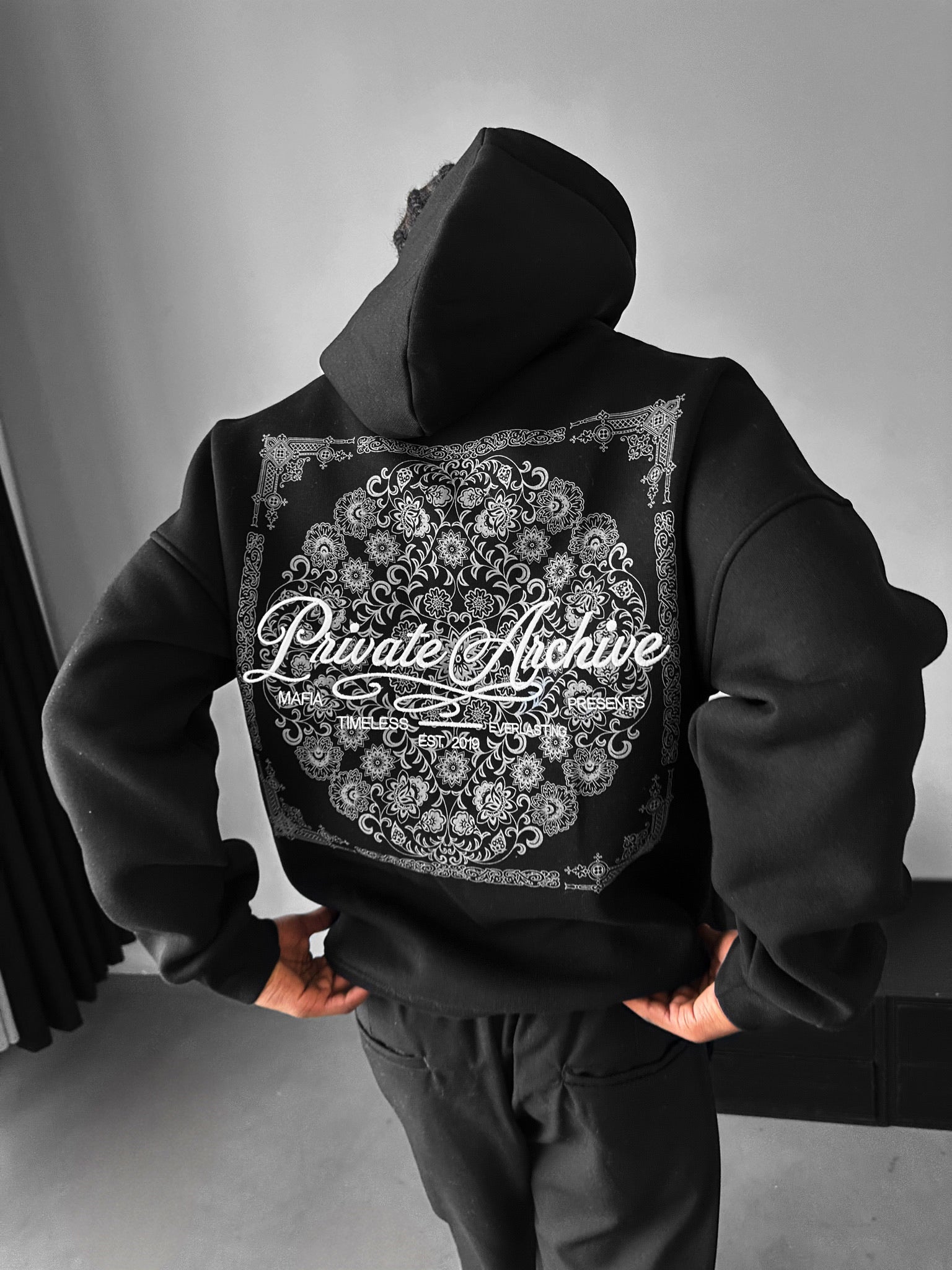 Oversize Private Archive Hoodie - Black
