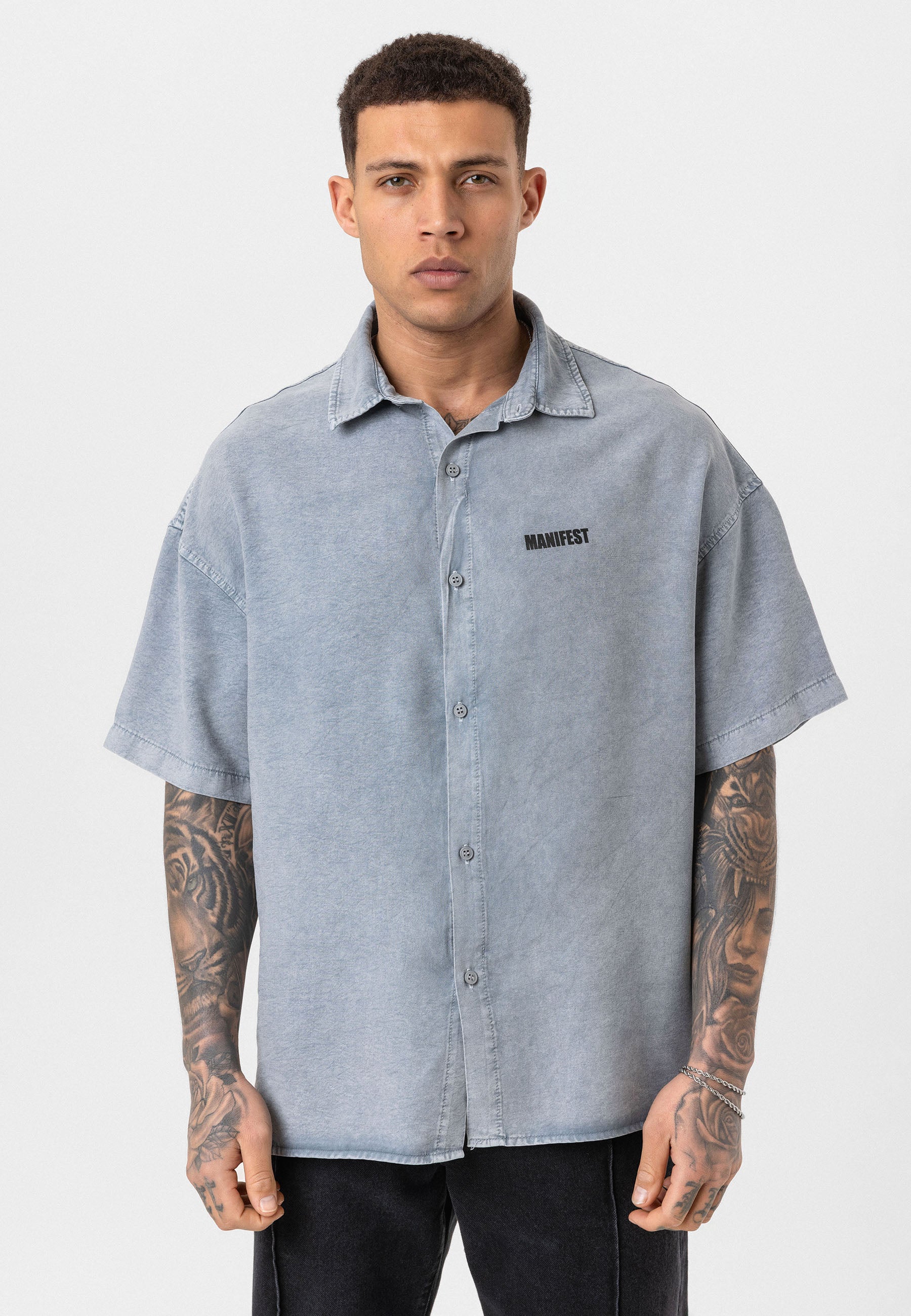 Washed Grey Oversize Printed Short Sleeve Shirt – Casual Urban Comfort
