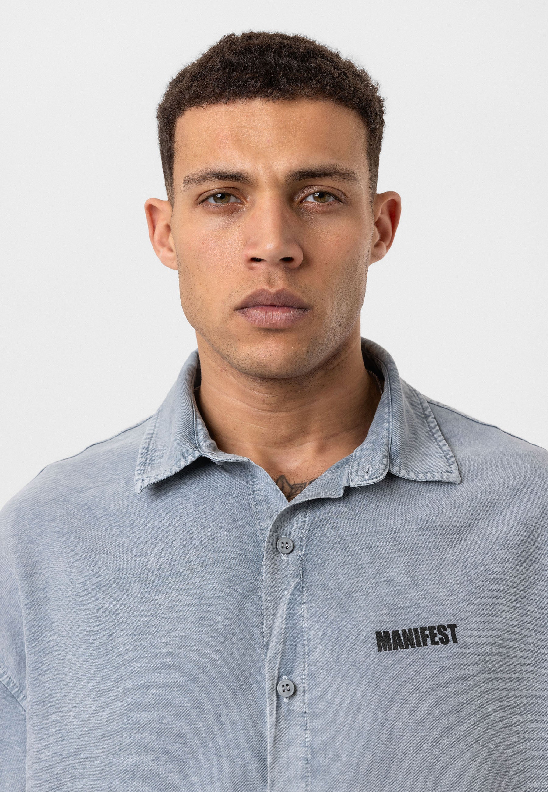 Washed Grey Oversize Printed Short Sleeve Shirt – Casual Urban Comfort