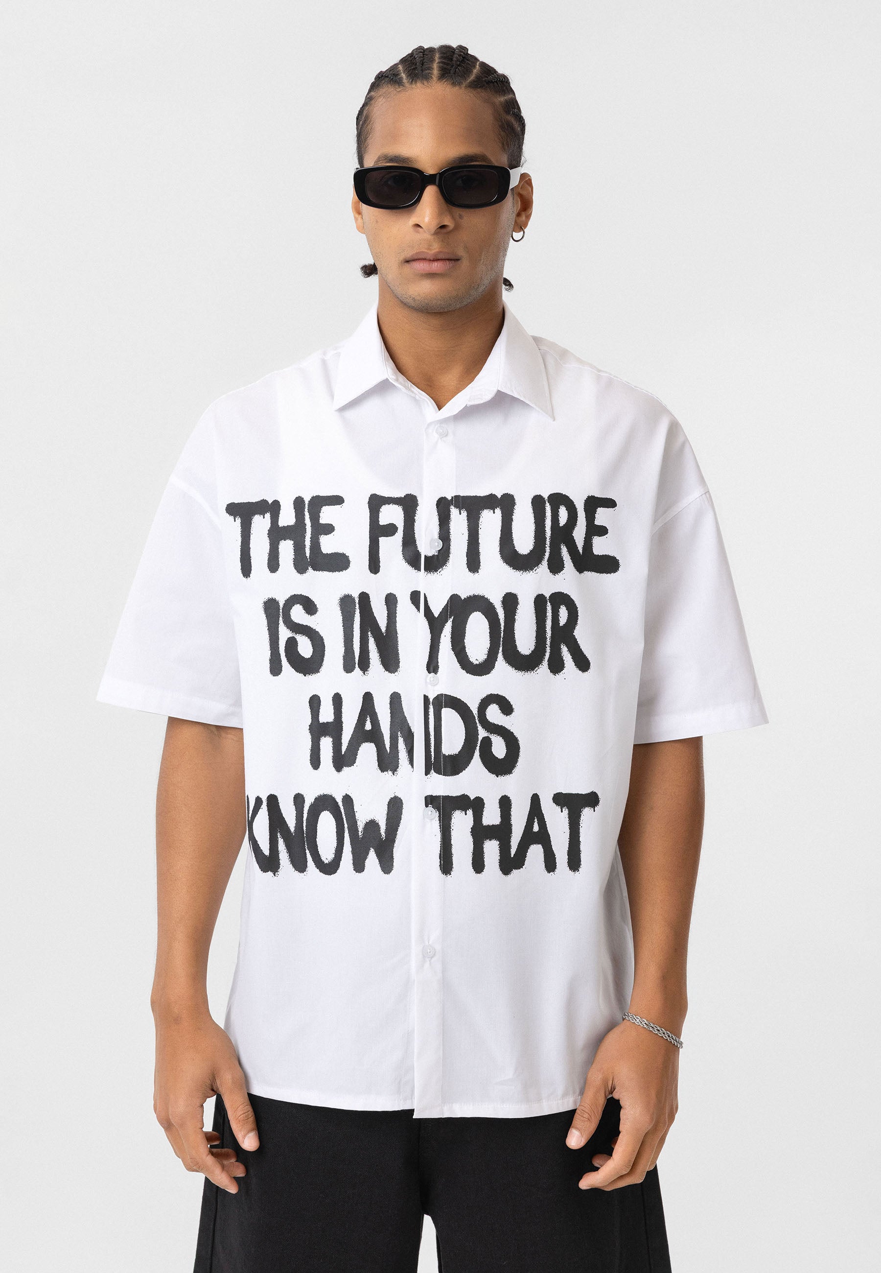 Soft white Oversize Printed Short-Sleeve Shirt – Relaxed Streetwear Vibe