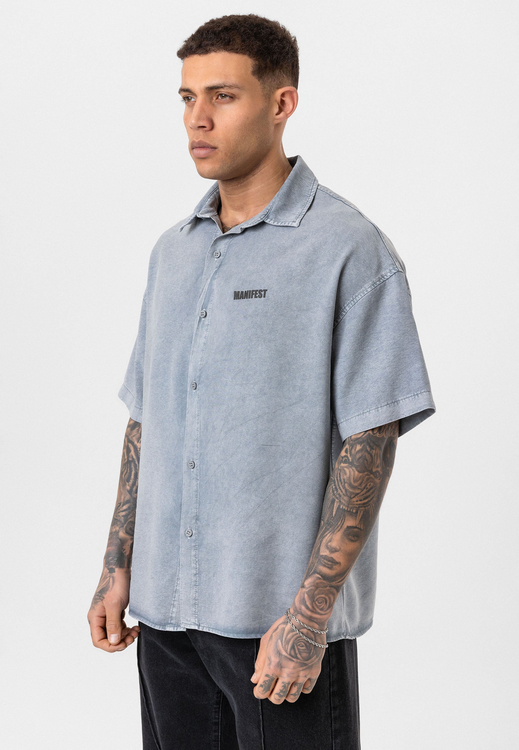 Washed Grey Oversize Printed Short Sleeve Shirt – Casual Urban Comfort