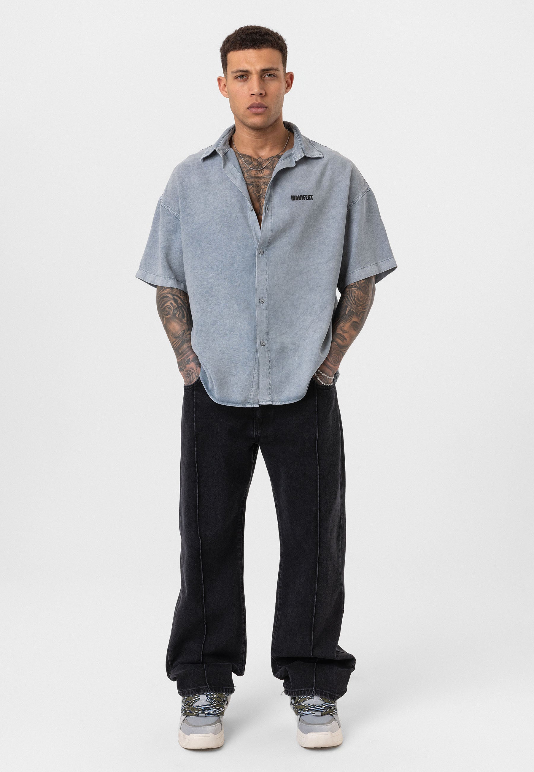 Washed Grey Oversize Printed Short Sleeve Shirt – Casual Urban Comfort