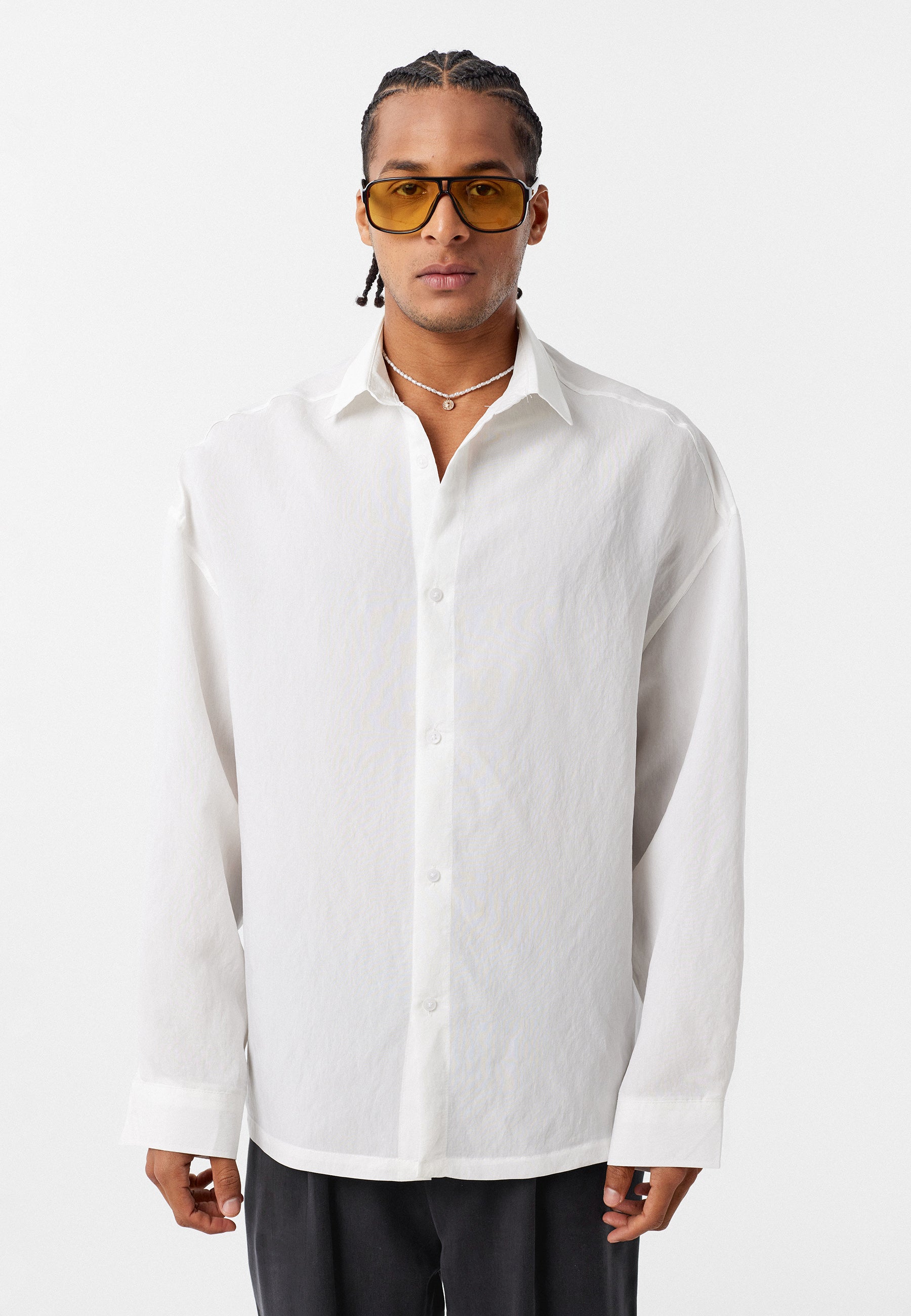 Crisp White Oversized Cotton‑Linen Shirt – Light Classic Everyday Style