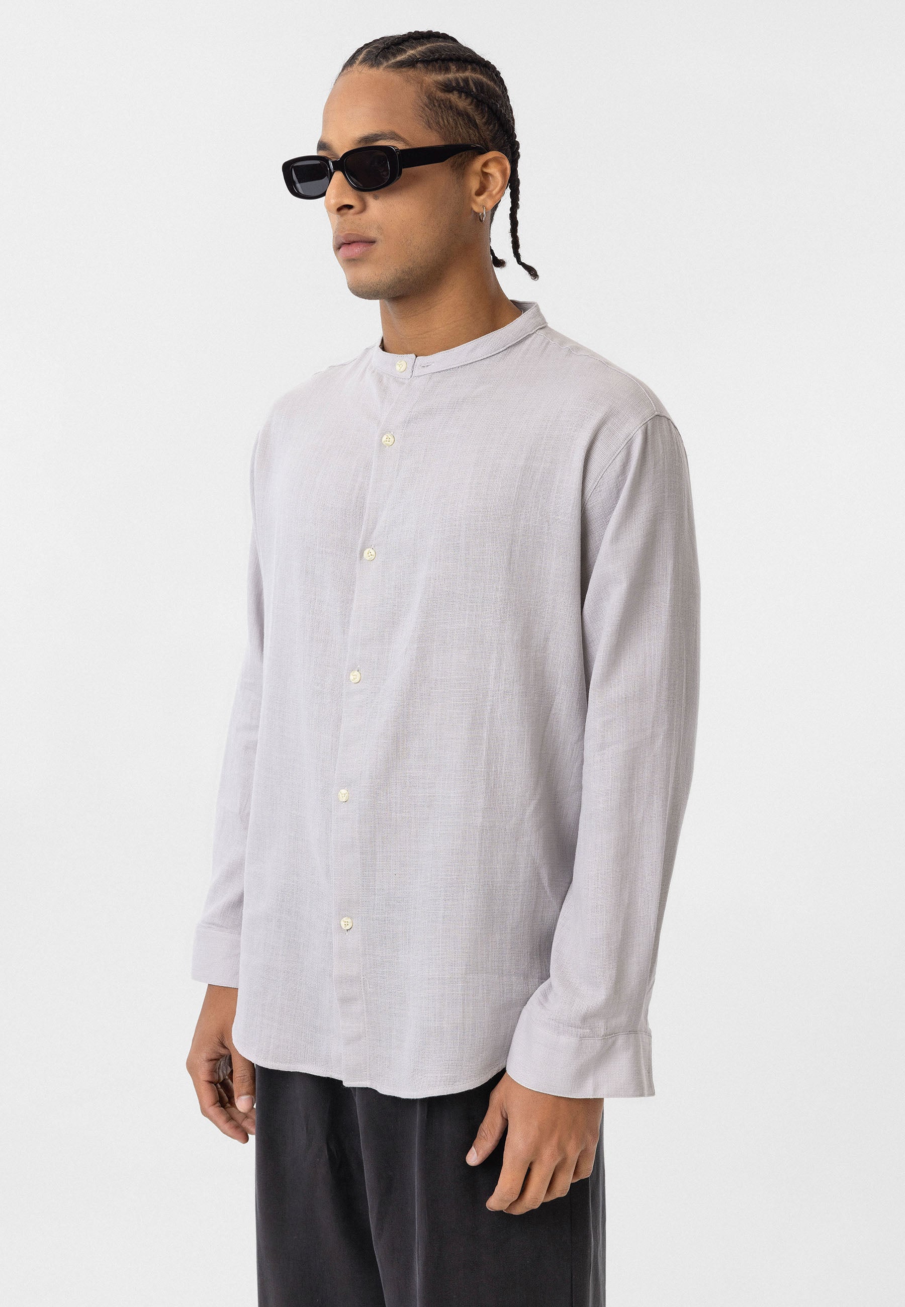 Grey Casual Shirt – Regular Fit, Everyday Smart Look