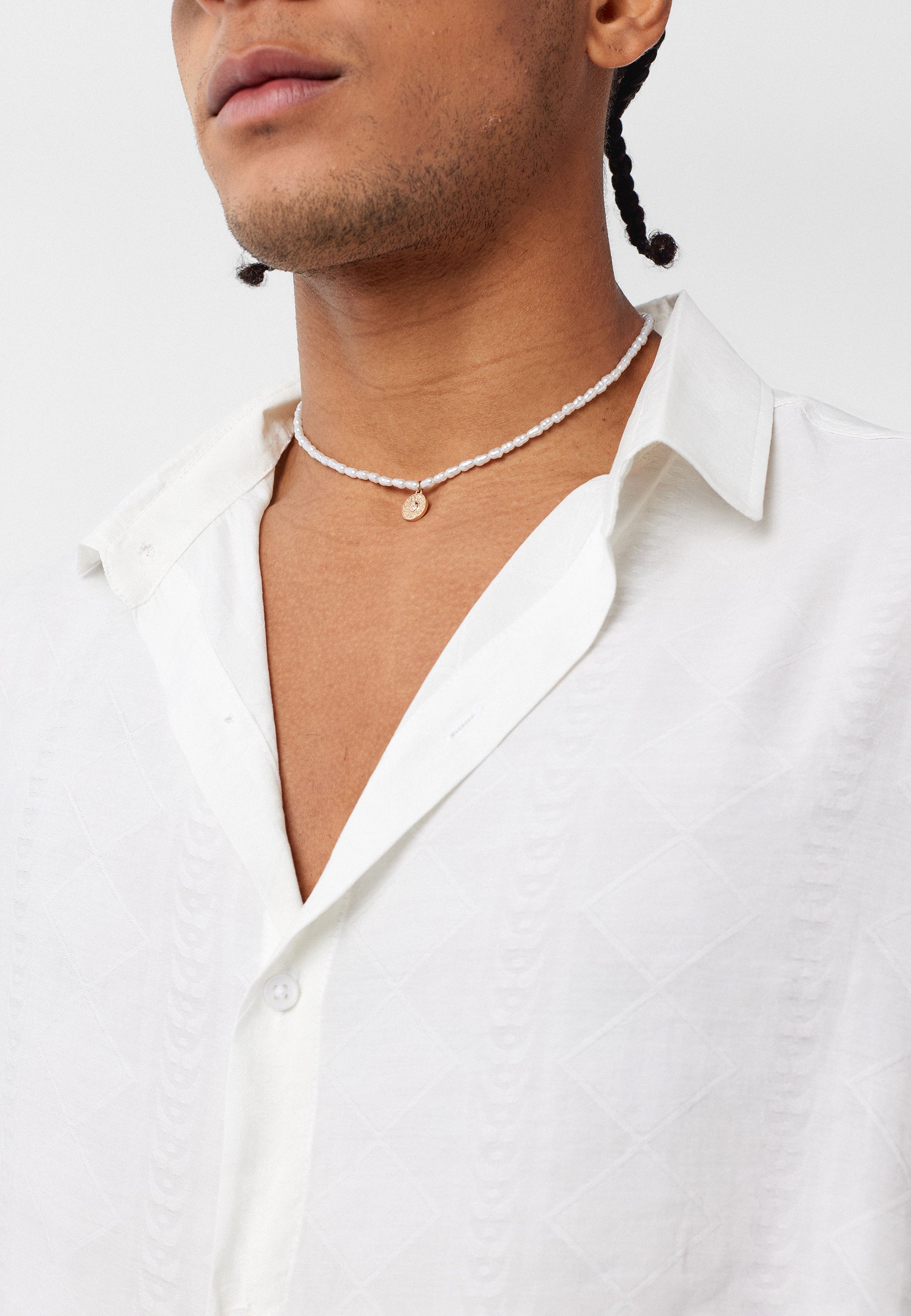 Jet Black Poplin Short-Sleeve Shirt – Sharp & Lightweight Oversized Fit