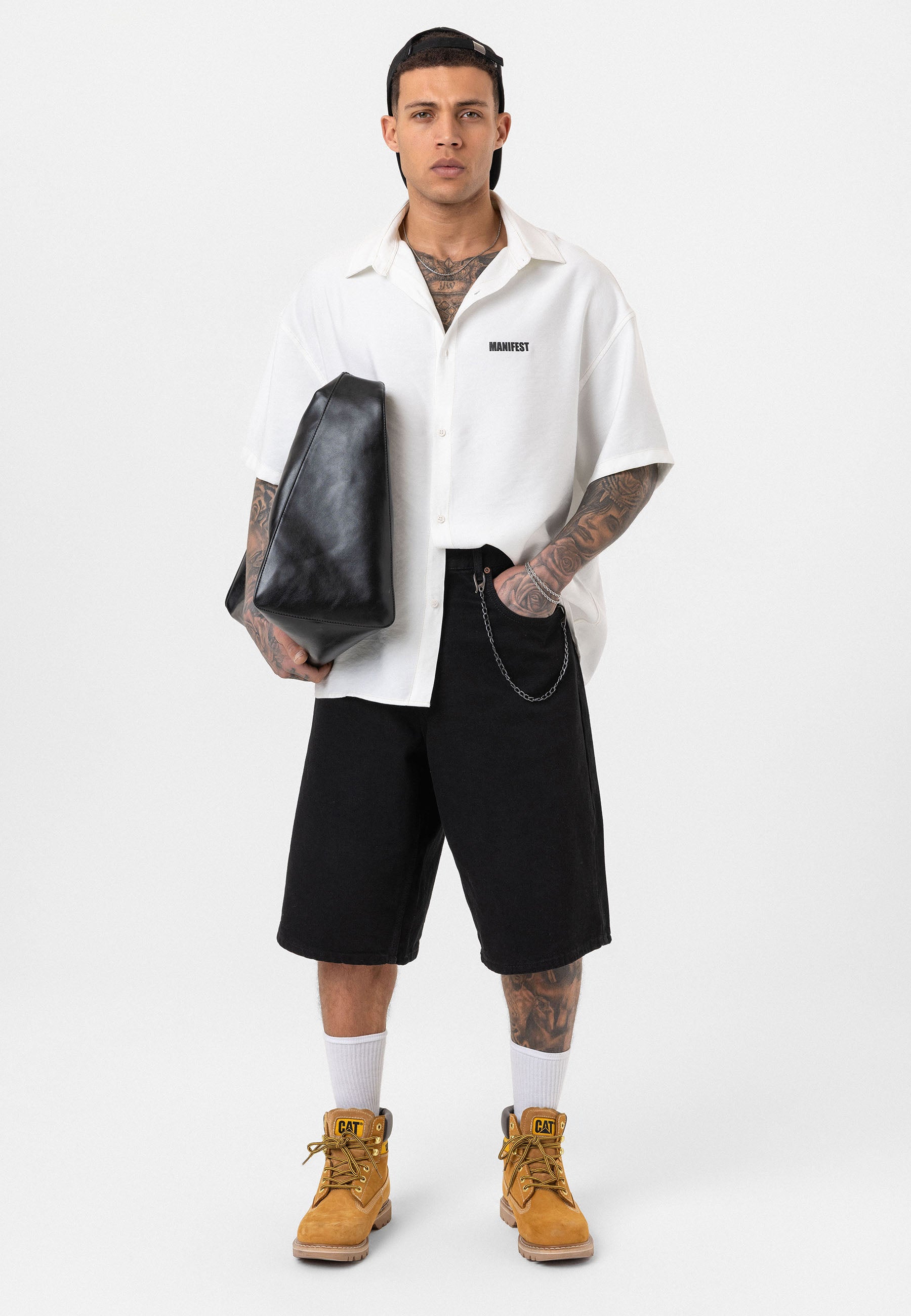 White Button-Up Shirt – Classic Everyday Comfort Fit