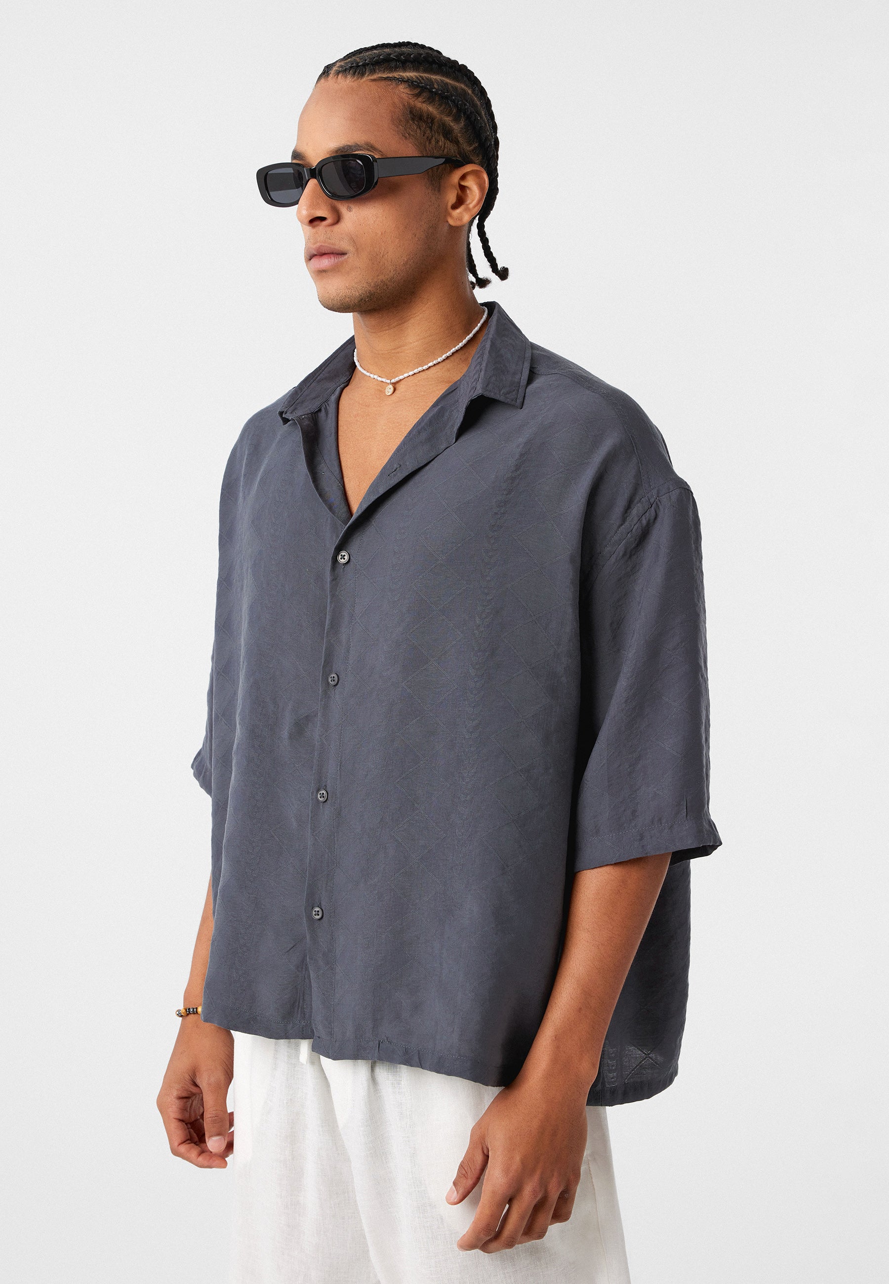 Navy Blue Oversized Short-Sleeve Linen Shirt – Effortless Summer Style
