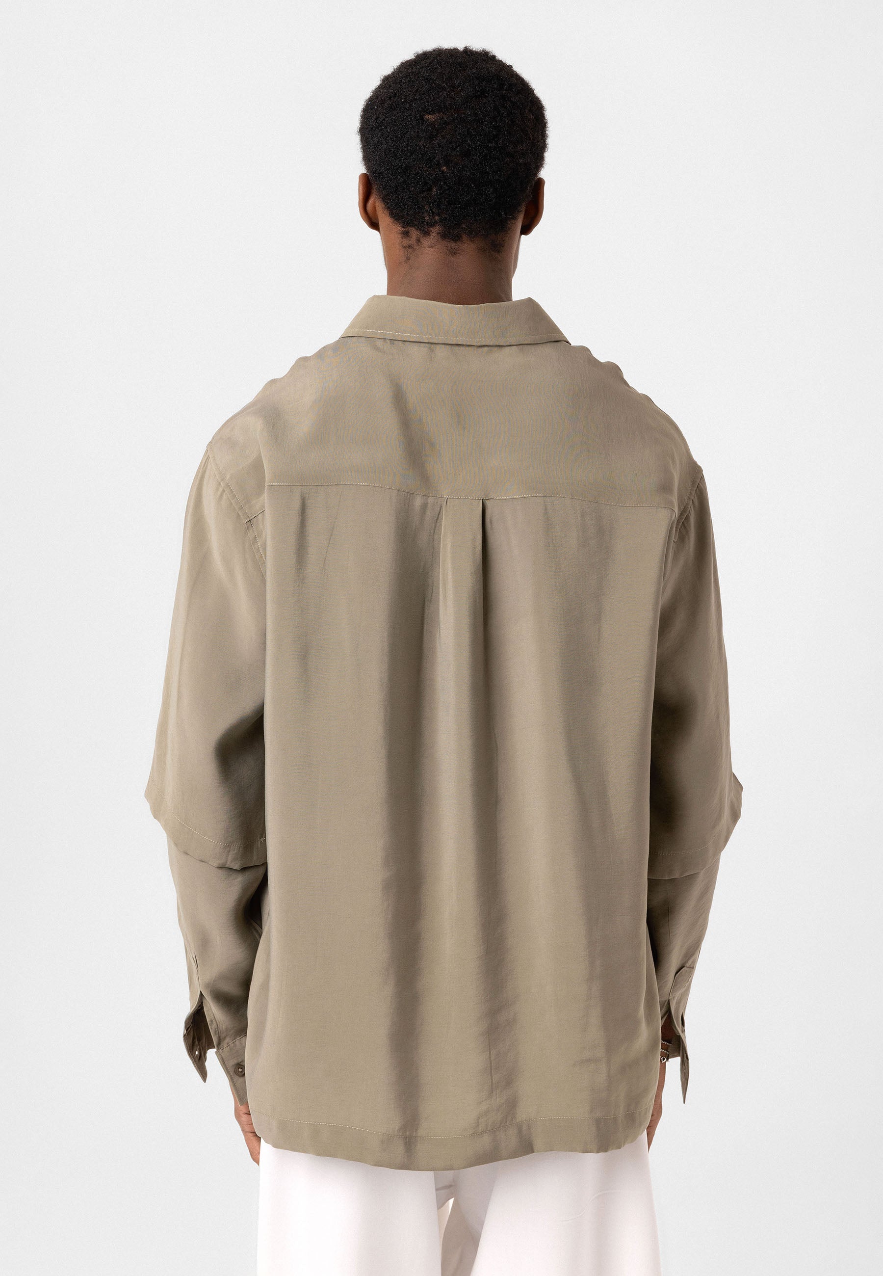 Khaki Casual Button-Up Shirt – Modern Relaxed Fit