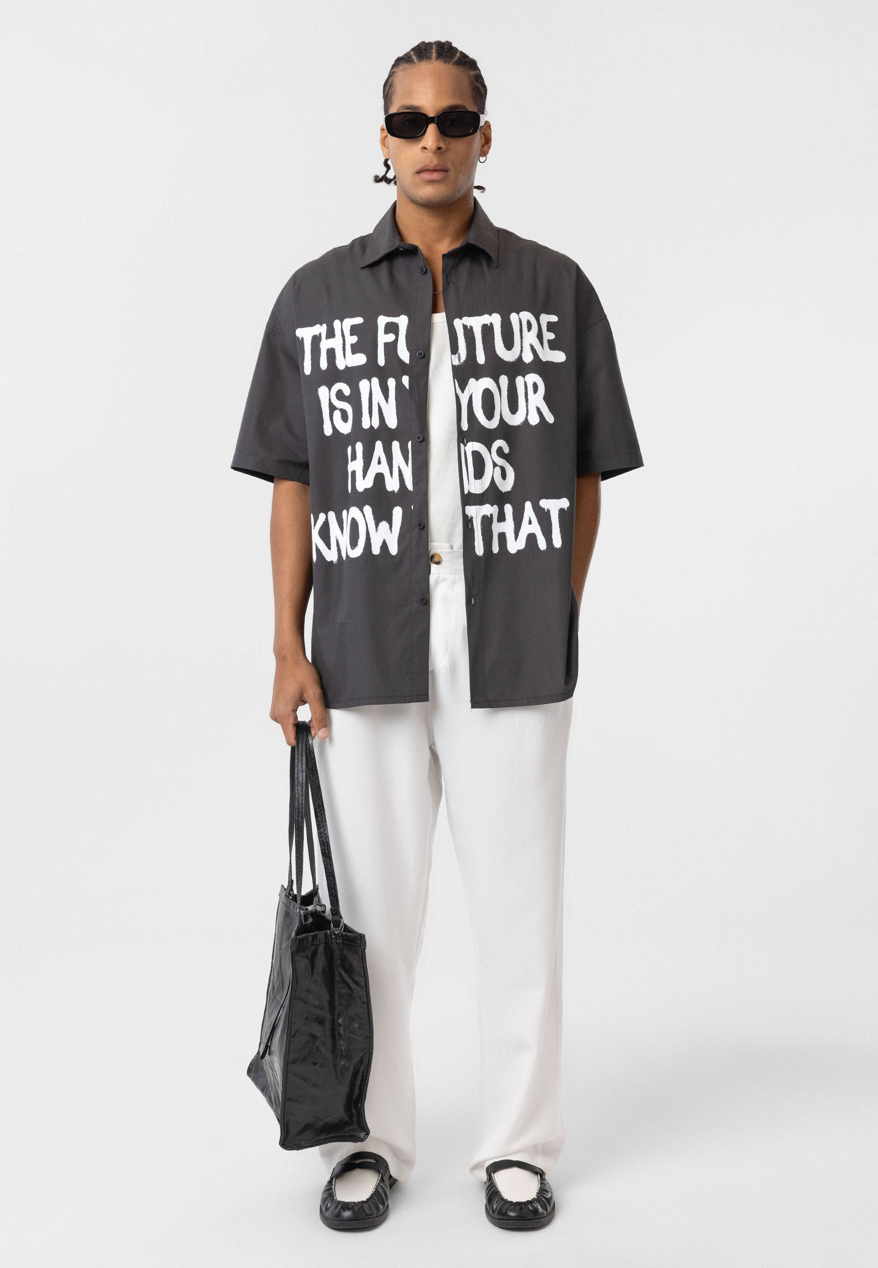 Rich Black Oversize Printed Short-Sleeve Shirt – Relaxed Streetwear