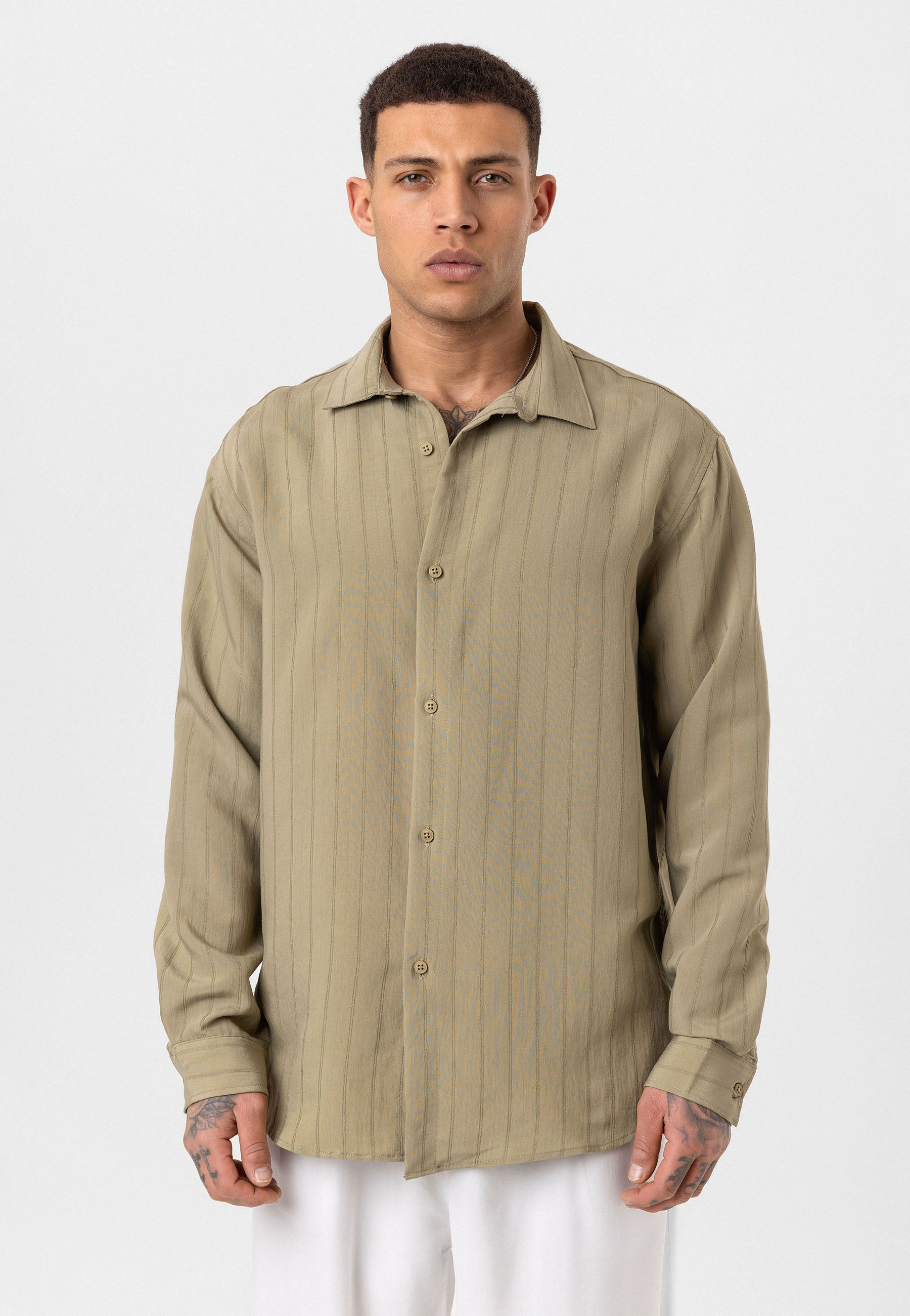 Misty Taupe Button-Up Shirt – Relaxed Comfort Fit