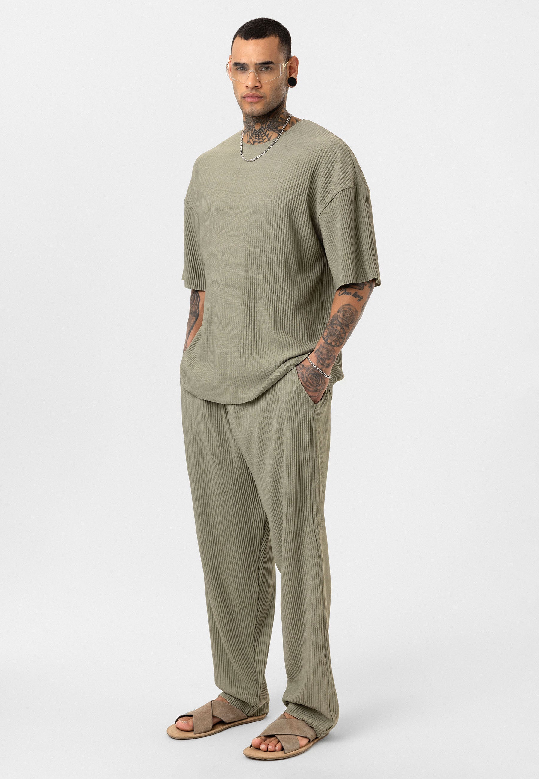 Gray Ribbed Oversized T-Shirt Trendy Casual Look