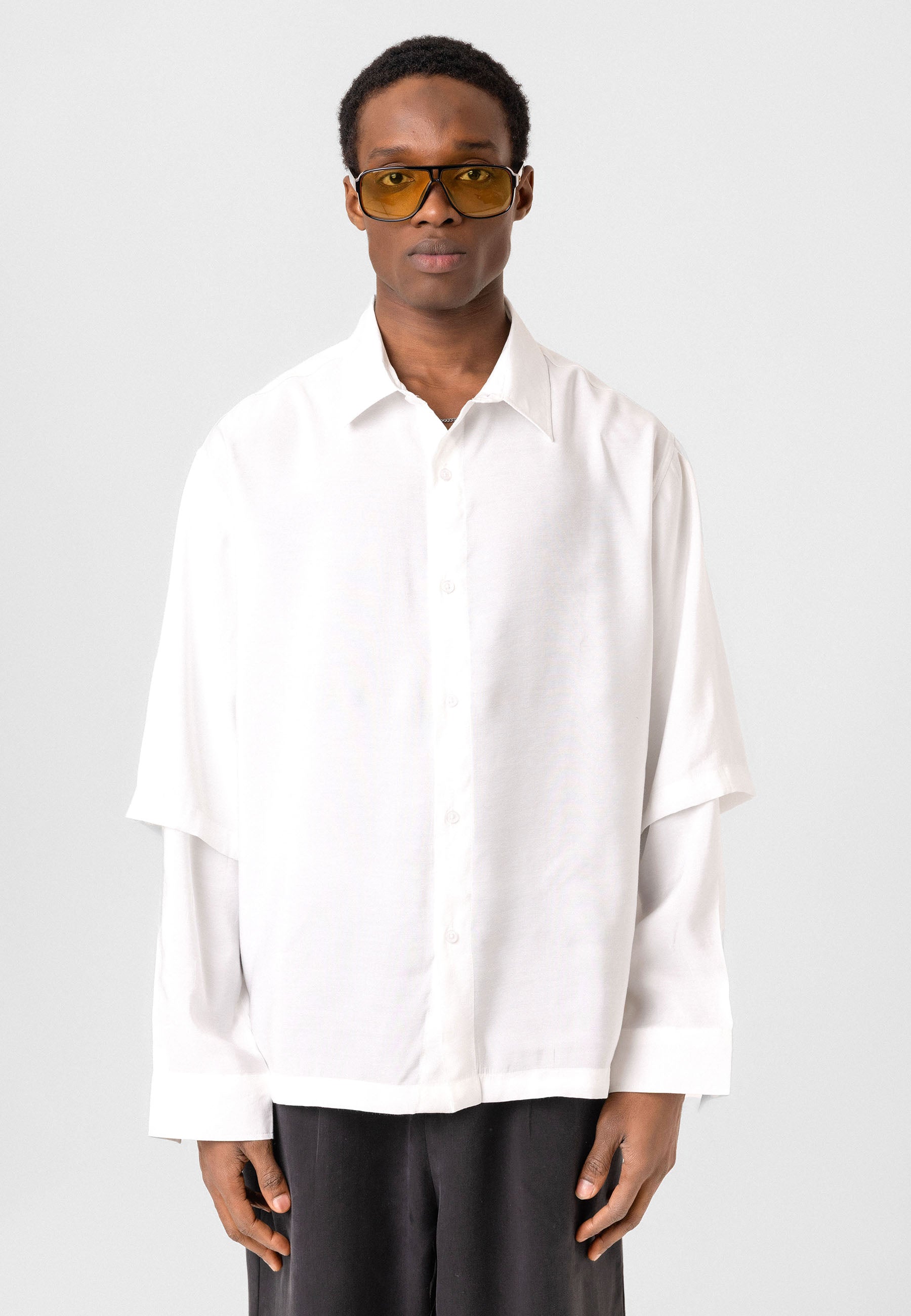 White Button-Up Shirt – Classic Everyday Comfort Fit
