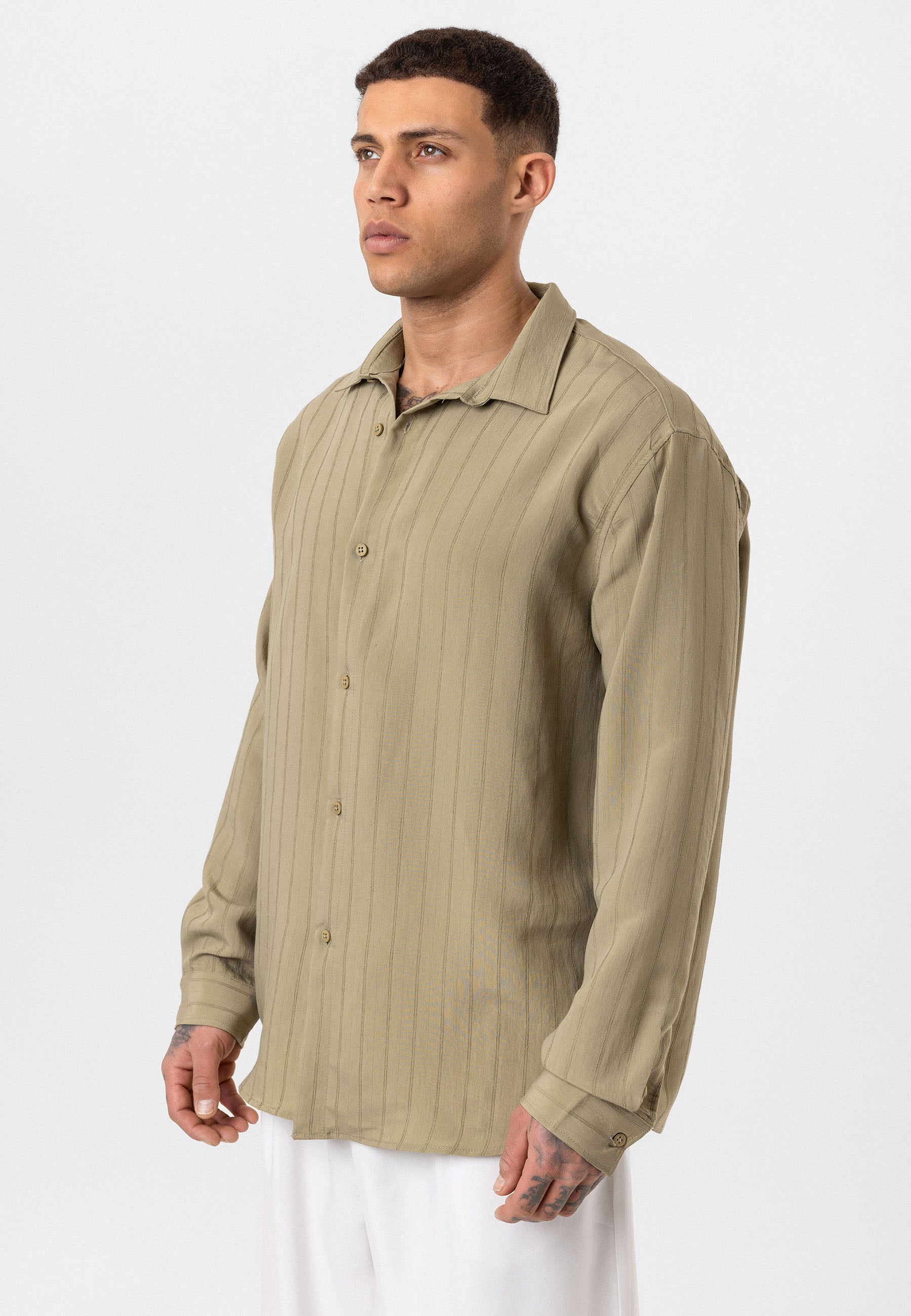 Misty Taupe Button-Up Shirt – Relaxed Comfort Fit