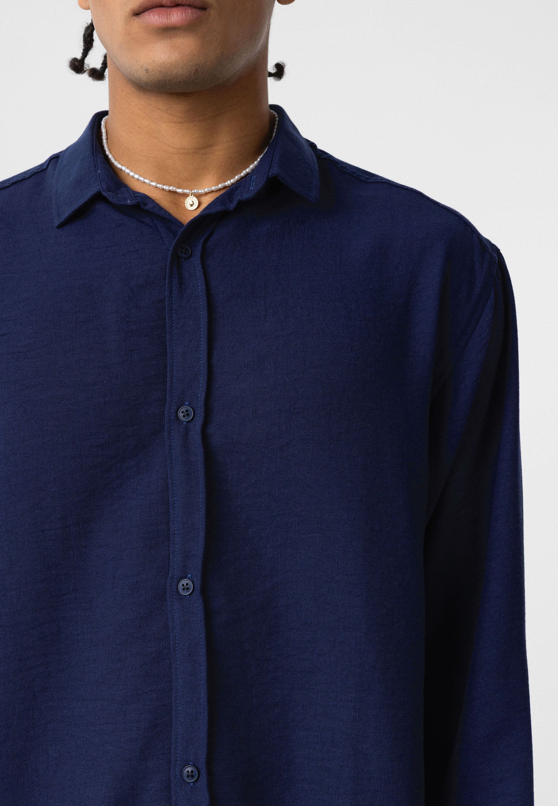Black Comfort Fit Shirt – Relaxed Everyday Essential