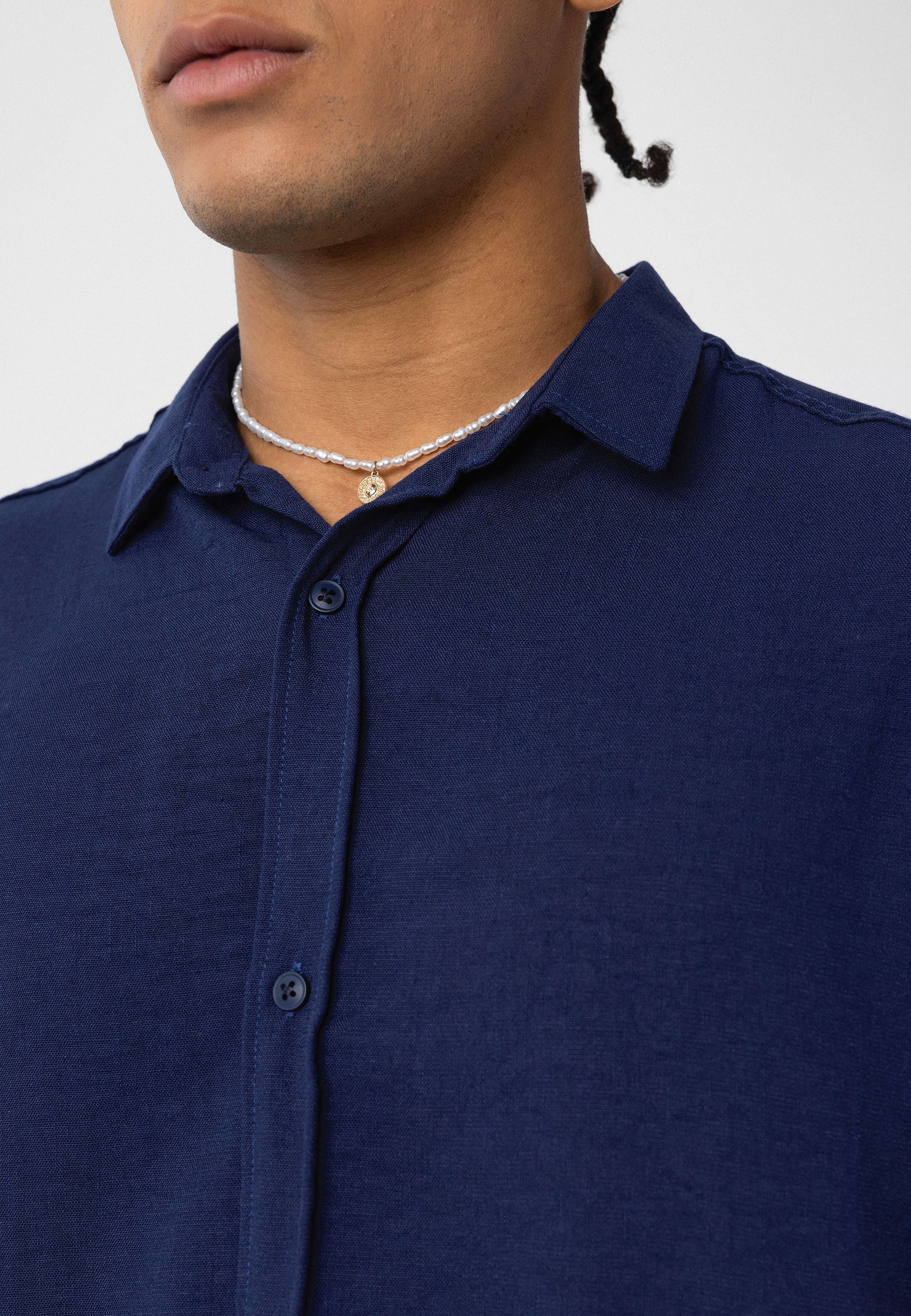 Black Comfort Fit Shirt – Relaxed Everyday Essential