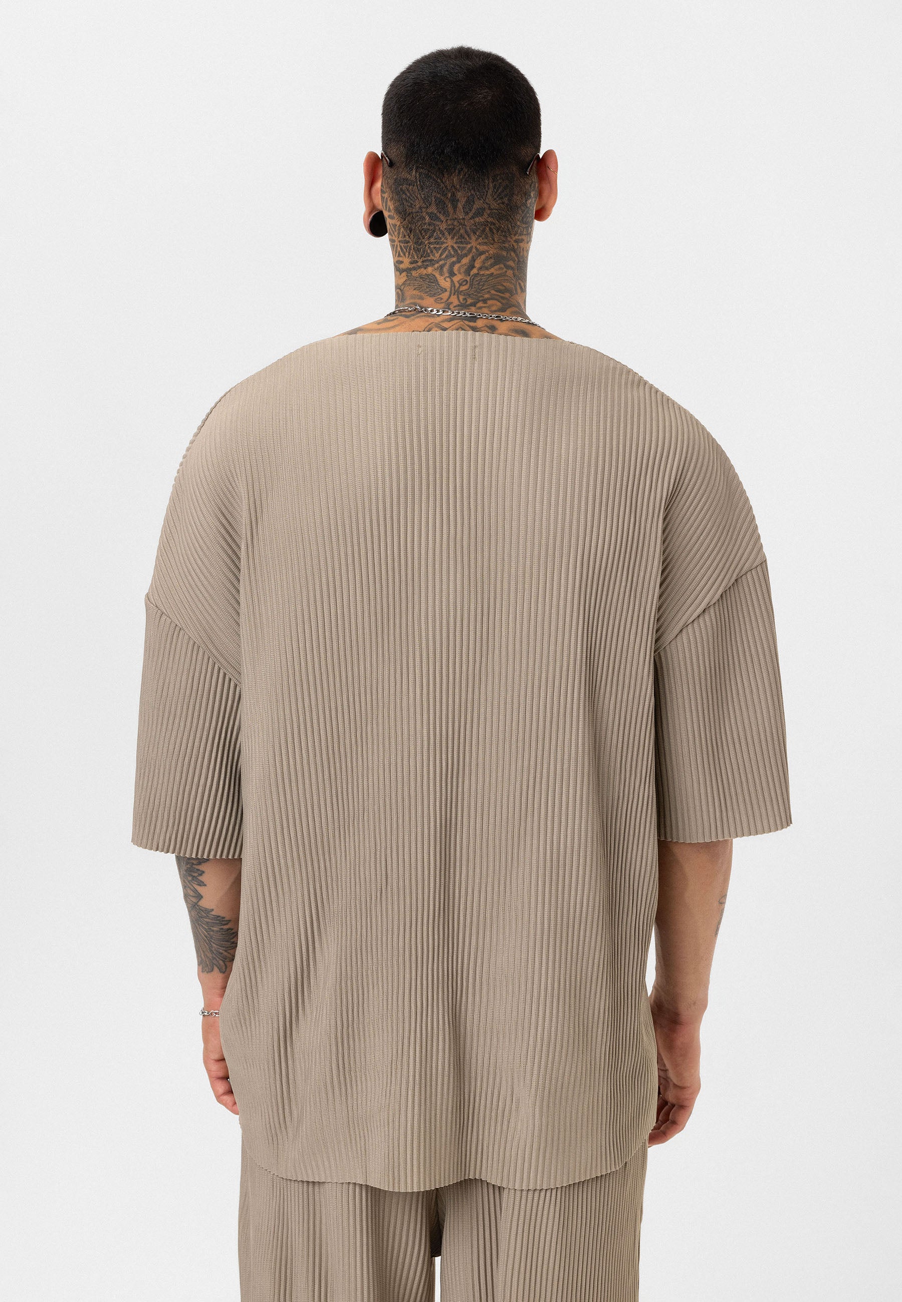Oversized Ribbed T-Shirt in Olive Minimal Streetwear Vibe