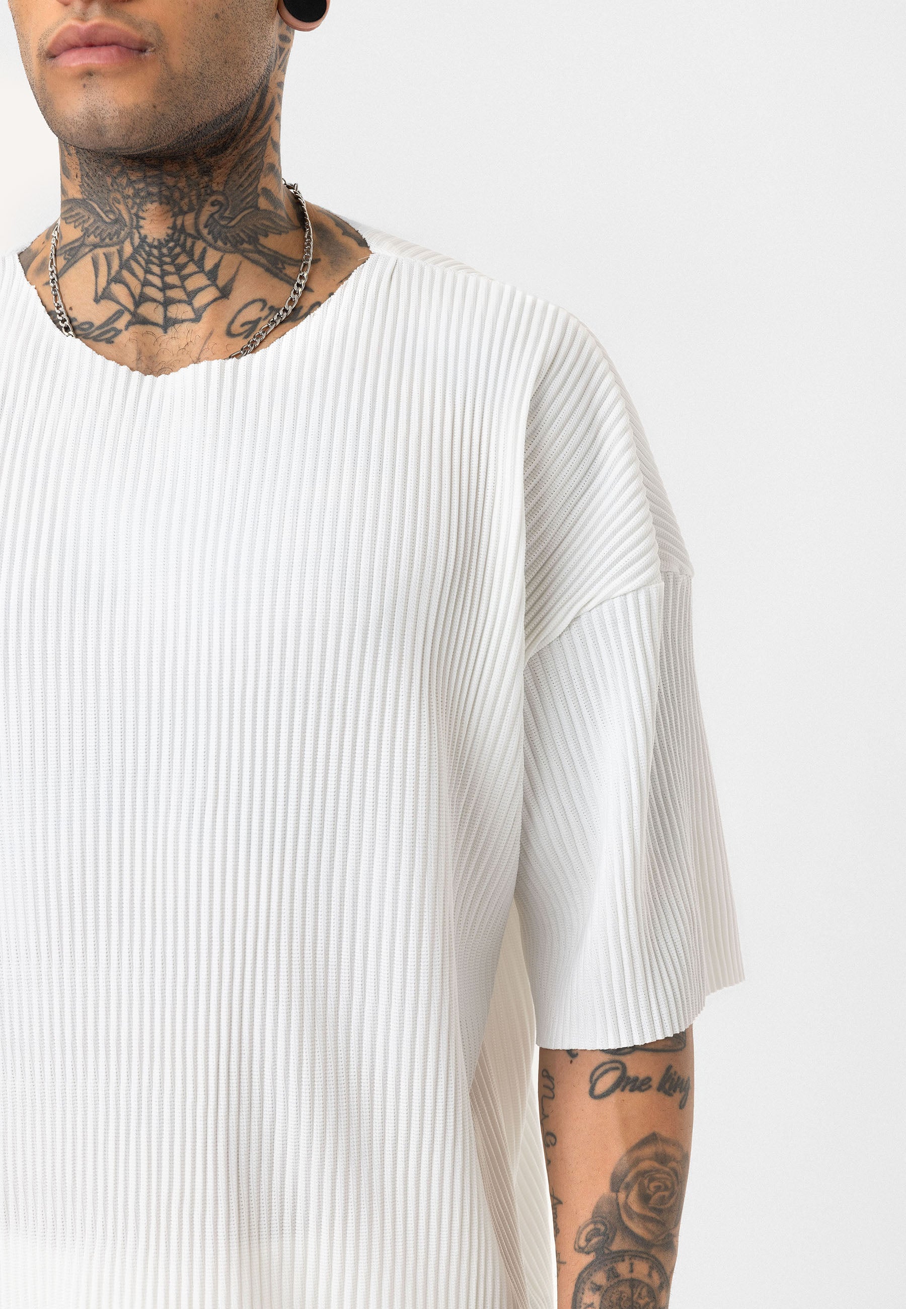White Men’s Oversized Ribbed T-Shirt Textured Streetwear Fit