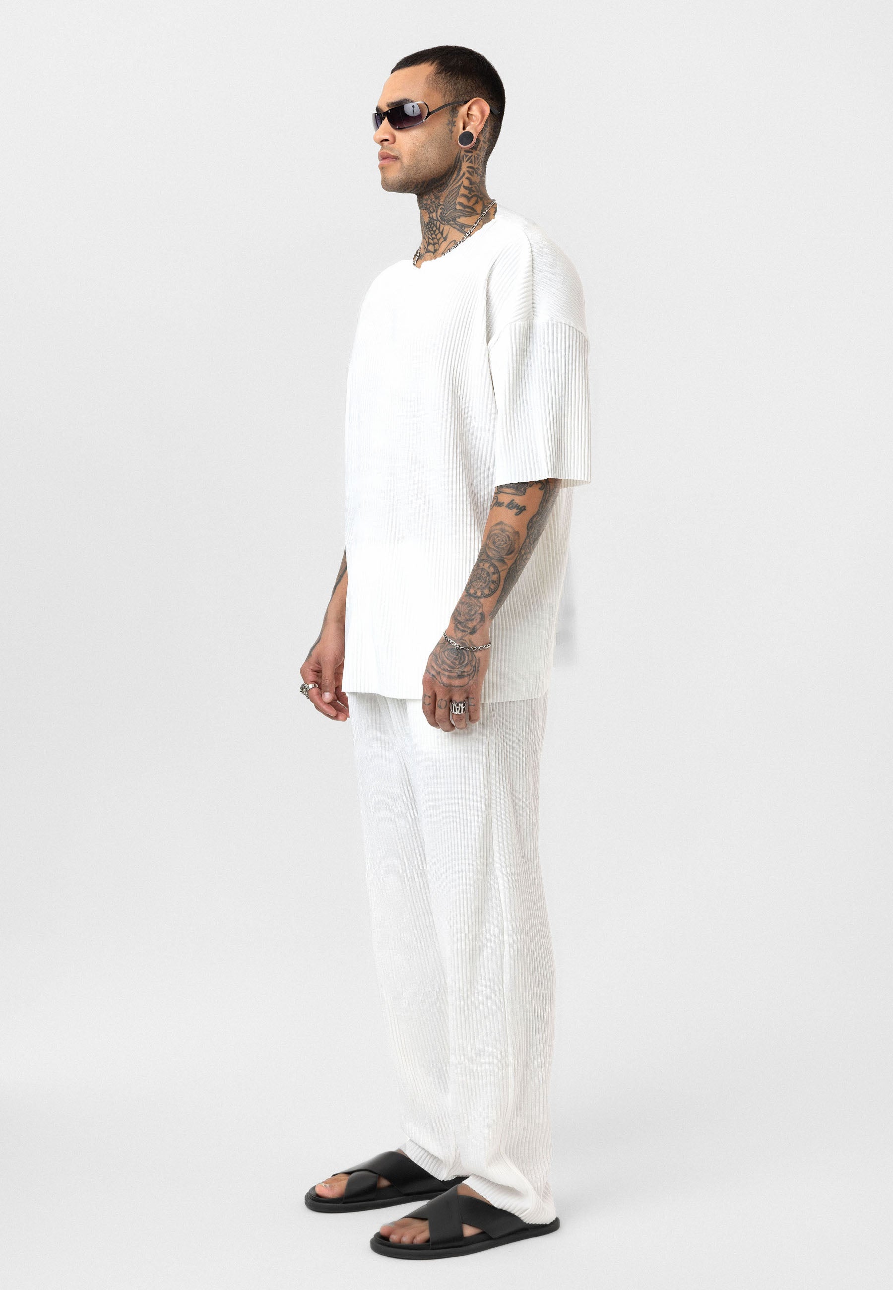White Men’s Oversized Ribbed T-Shirt Textured Streetwear Fit