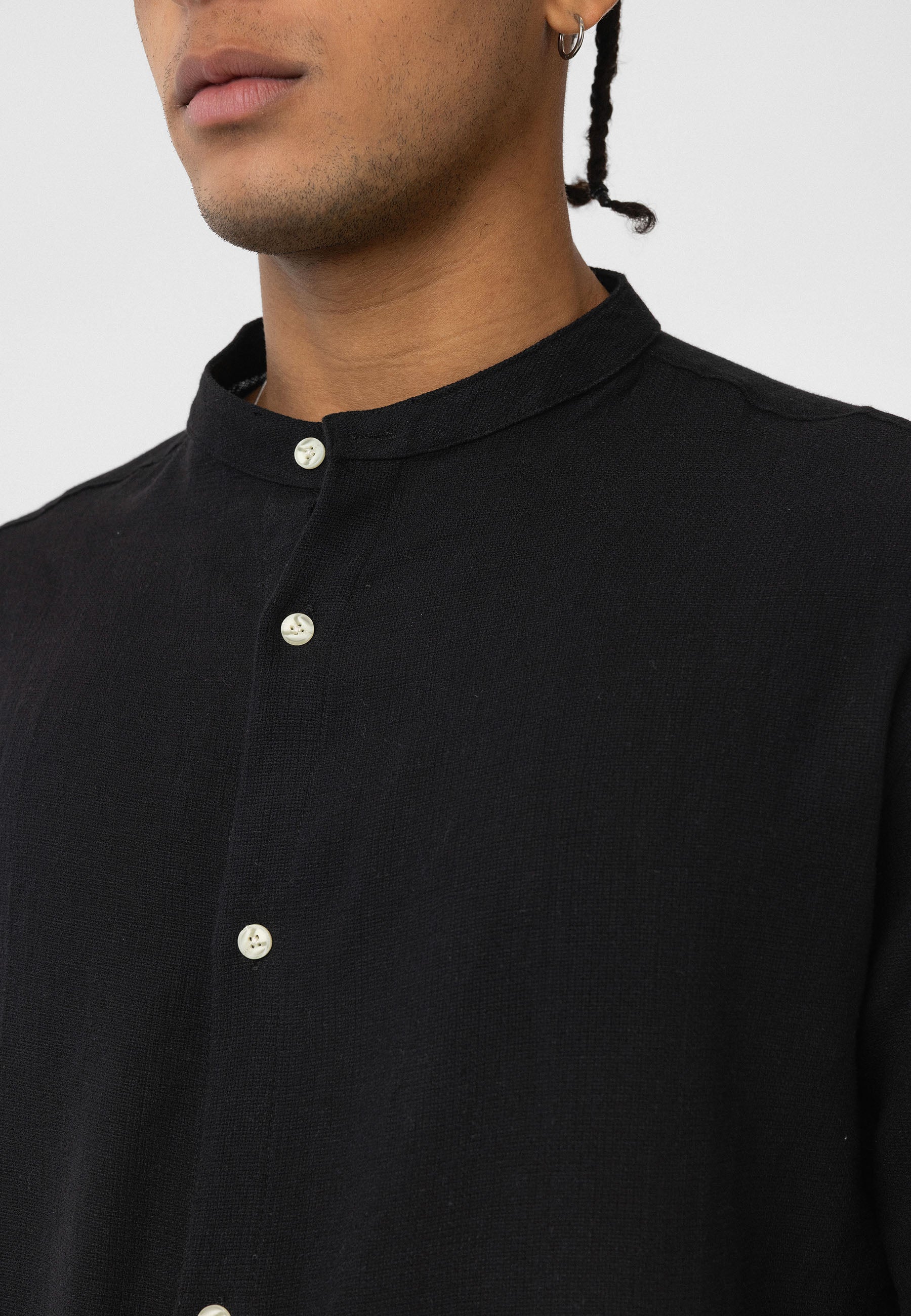 Black Linen Shirt – Lightweight Comfort with Minimal Style