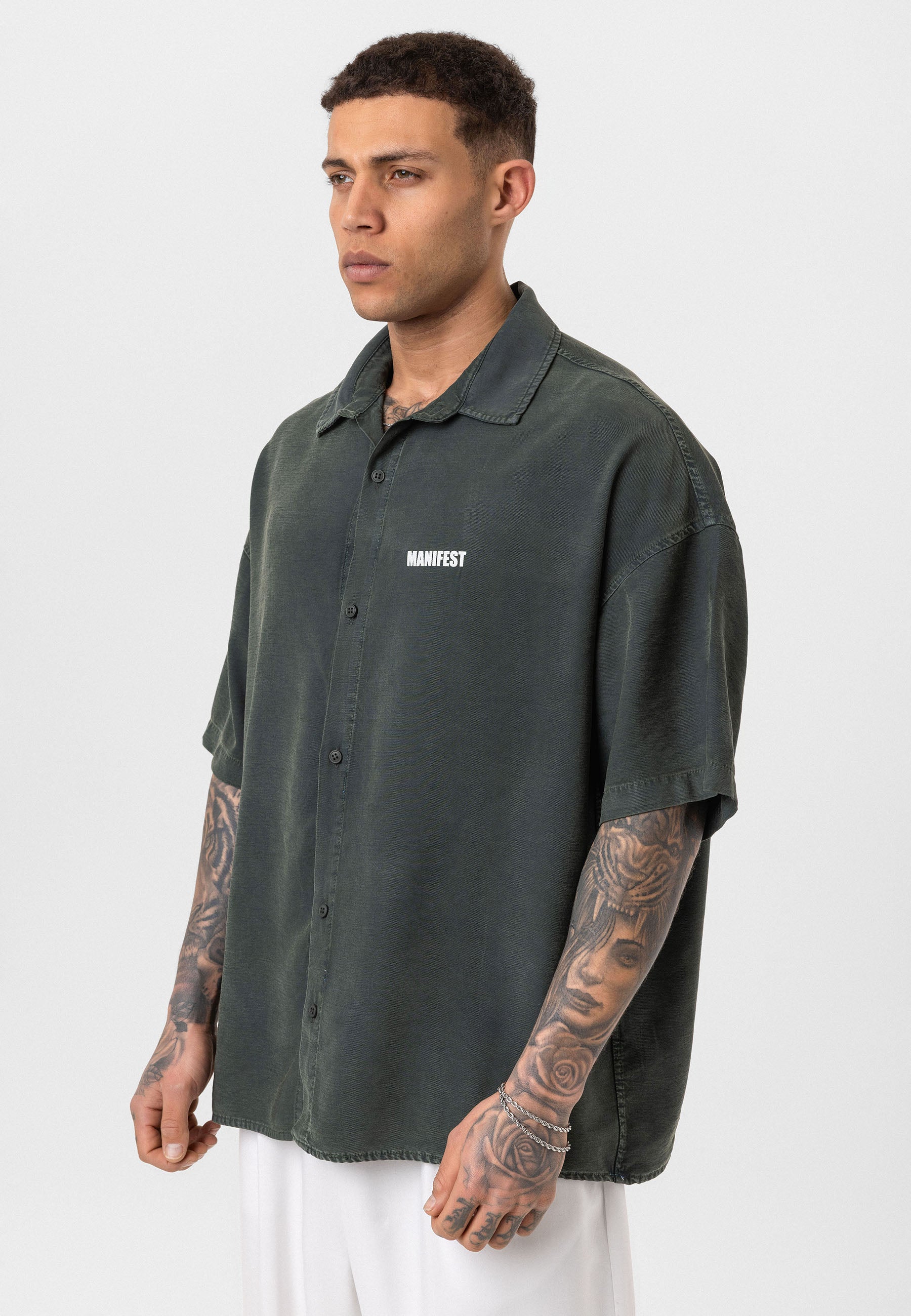 Washed Black Oversize Printed Short Sleeve Shirt – Relaxed Street Style