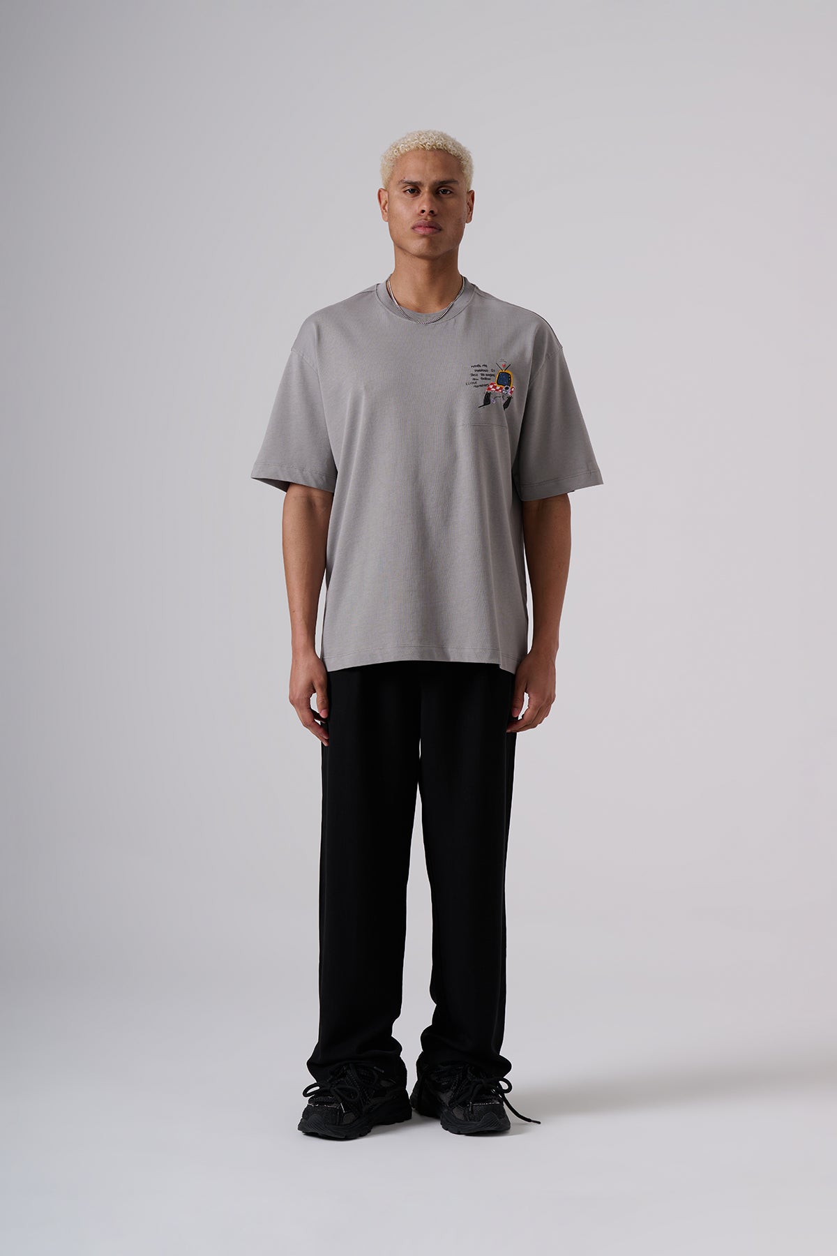 Light Beige Oversized T‑Shirt – Minimal Chest Graphic