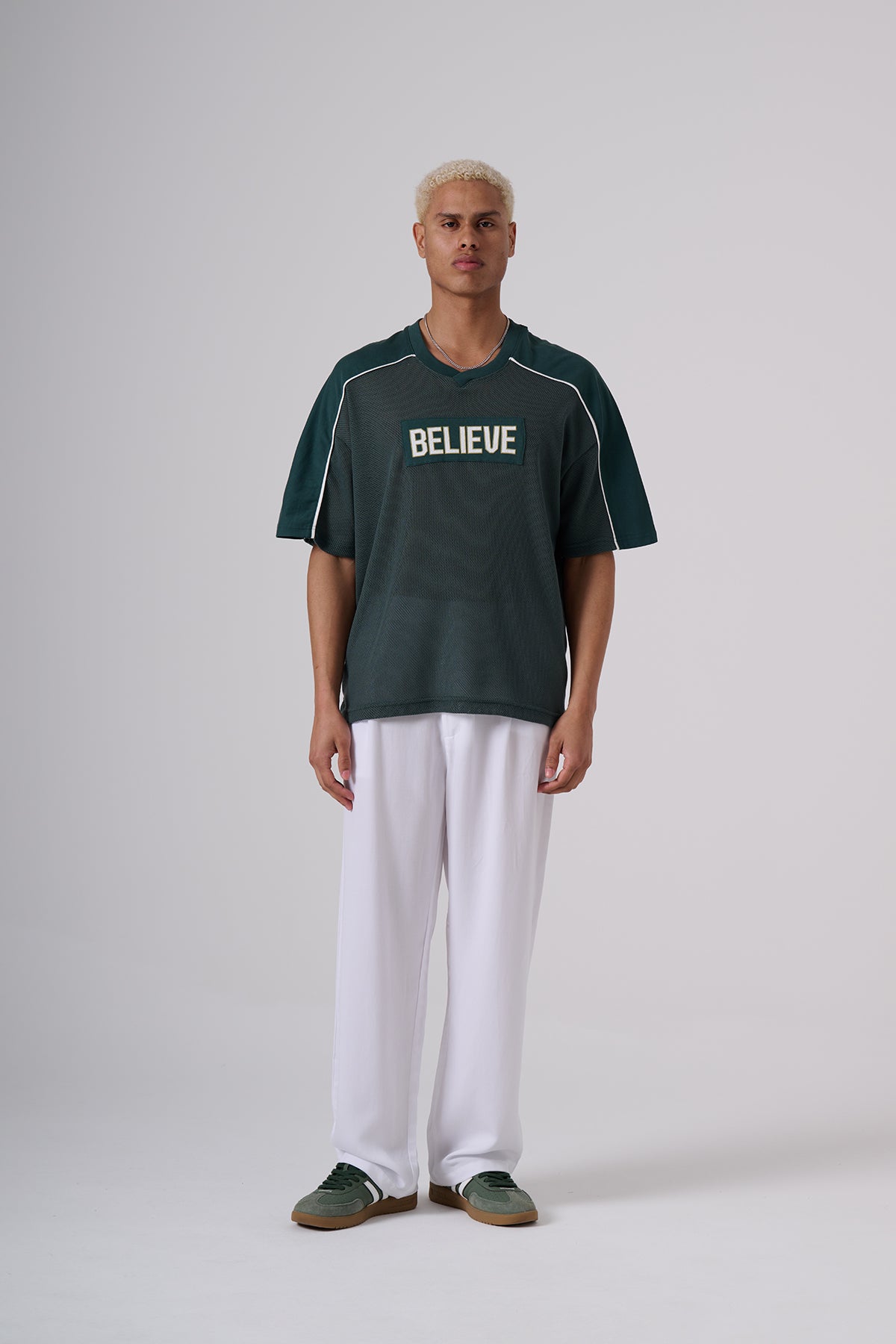 Drop-Shoulder Statement T-shirts – Oversized Street Silhouette