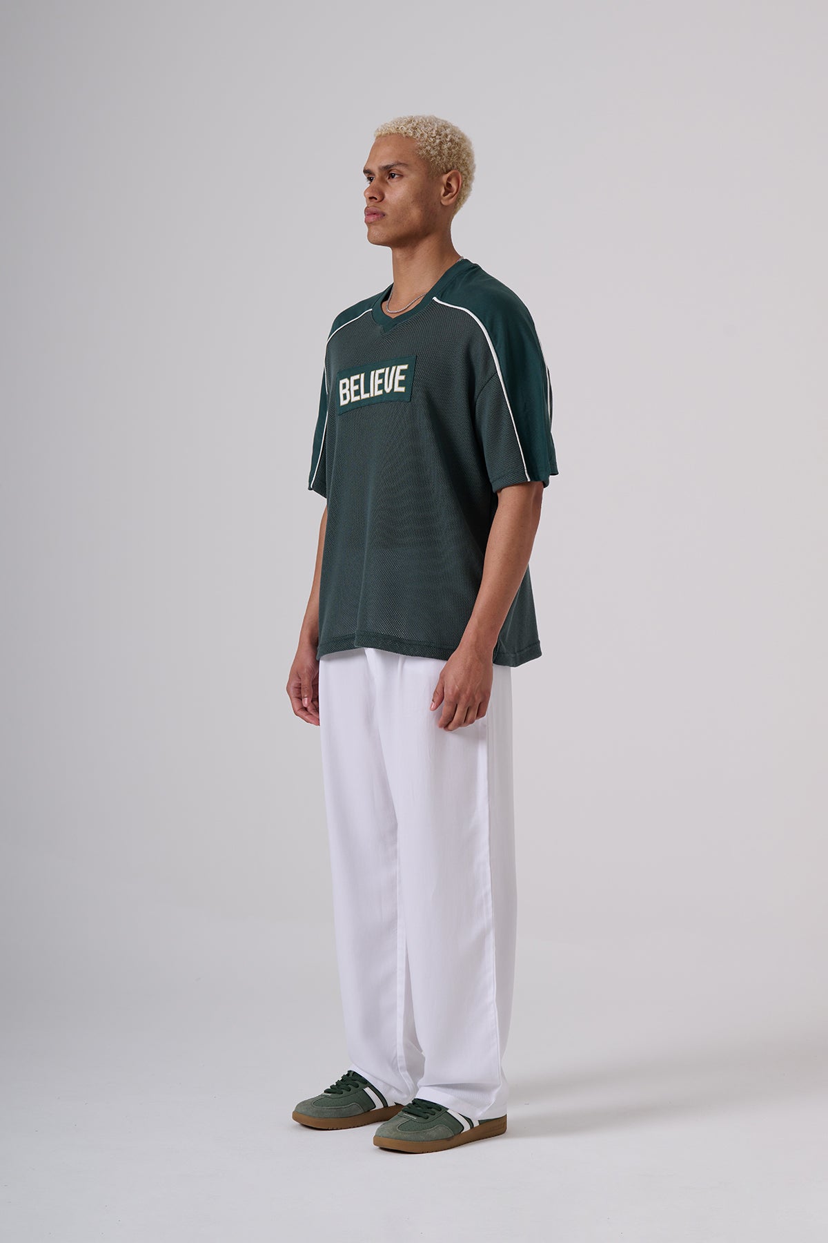 Drop-Shoulder Statement T-shirts – Oversized Street Silhouette