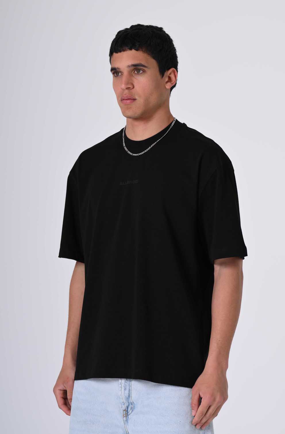 Oversized Printed Tee – Premium Comfort in Black, White, or Pink