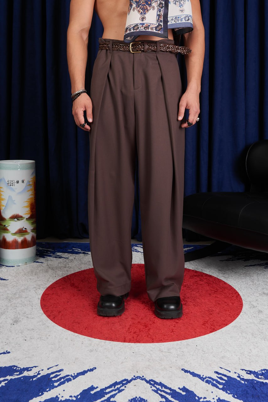 Men’s Wide Fit Pleated Trousers | KAEN Tokyo | Minimal Tailored Pants