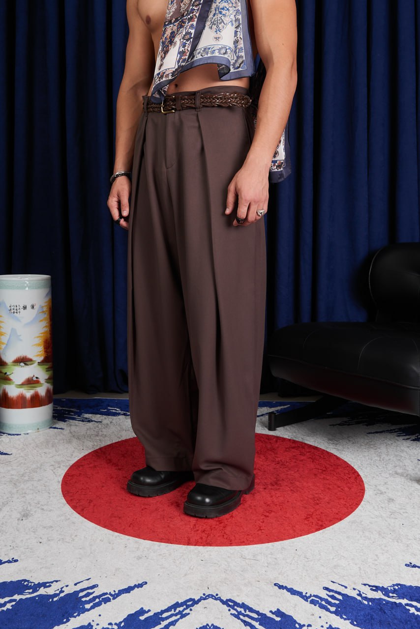 Men’s Wide Fit Pleated Trousers | KAEN Tokyo | Minimal Tailored Pants