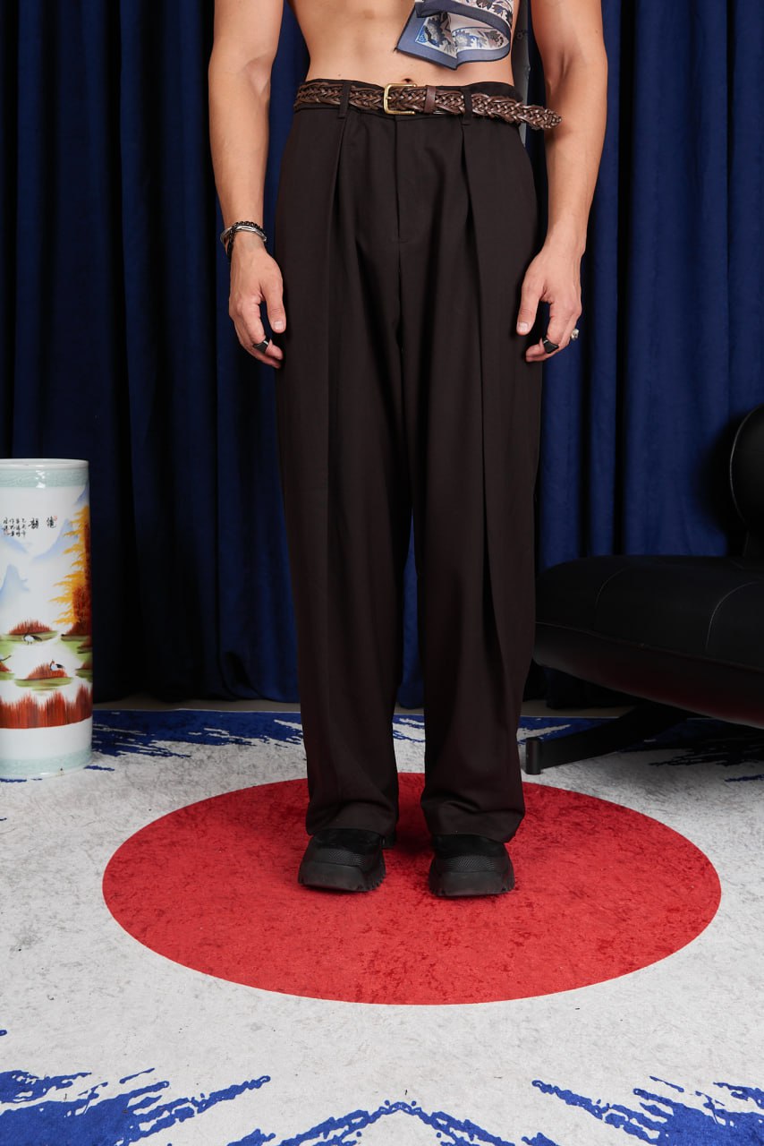 Men’s Wide Fit Pleated Trousers | KAEN Tokyo | Minimal Tailored Pants