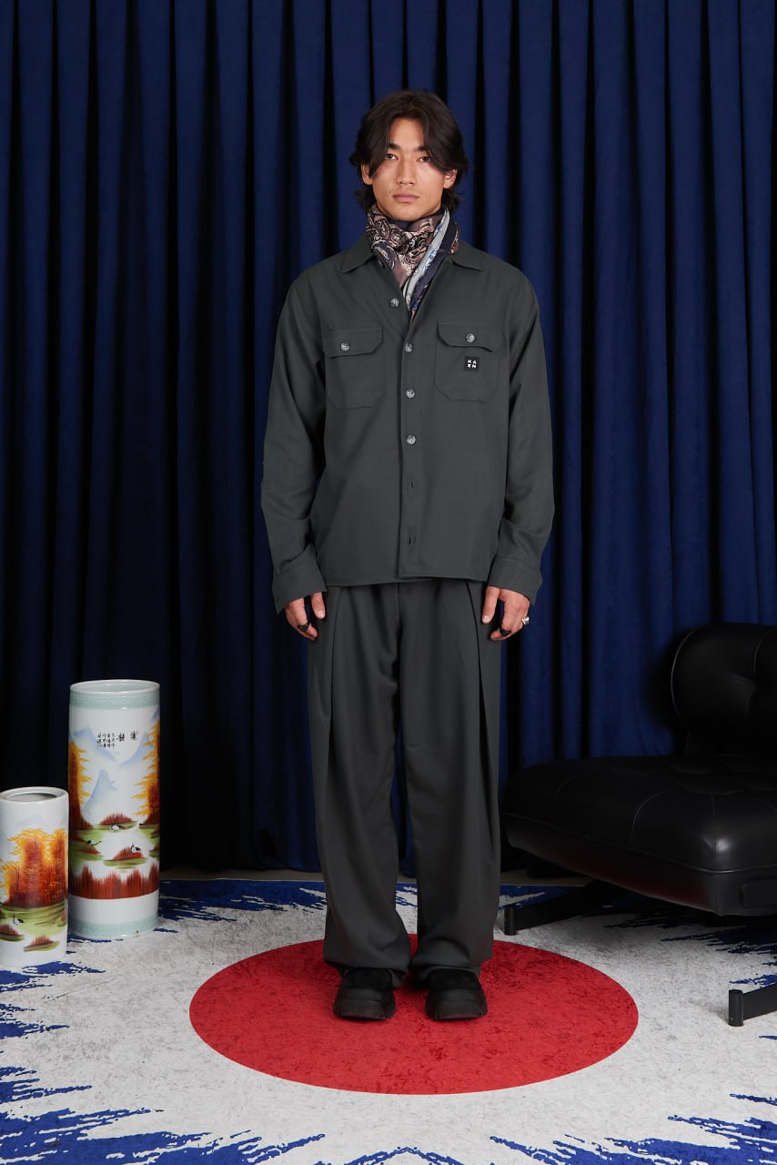 Men’s Wide Fit Pleated Trousers | KAEN Tokyo | Minimal Tailored Pants