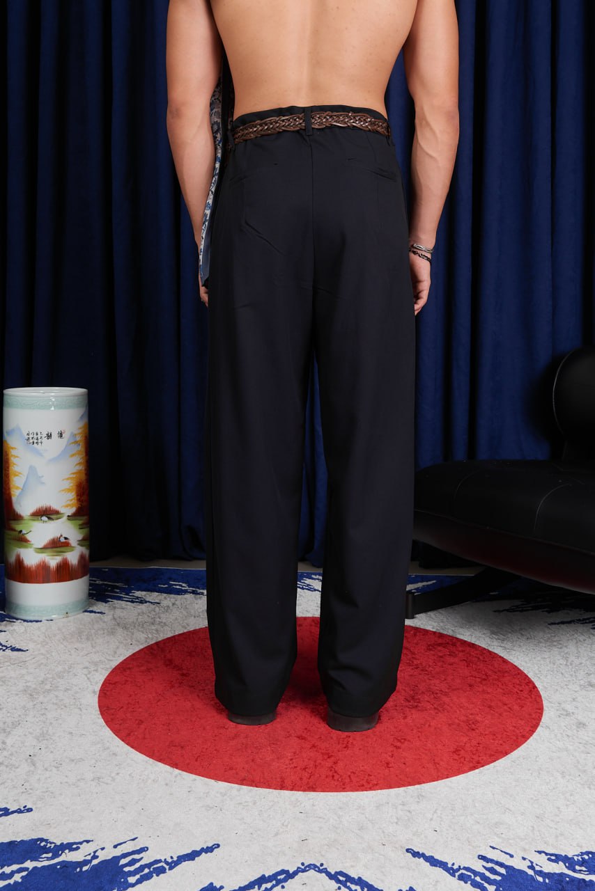 Men’s Wide Fit Pleated Trousers | KAEN Tokyo | Minimal Tailored Pants
