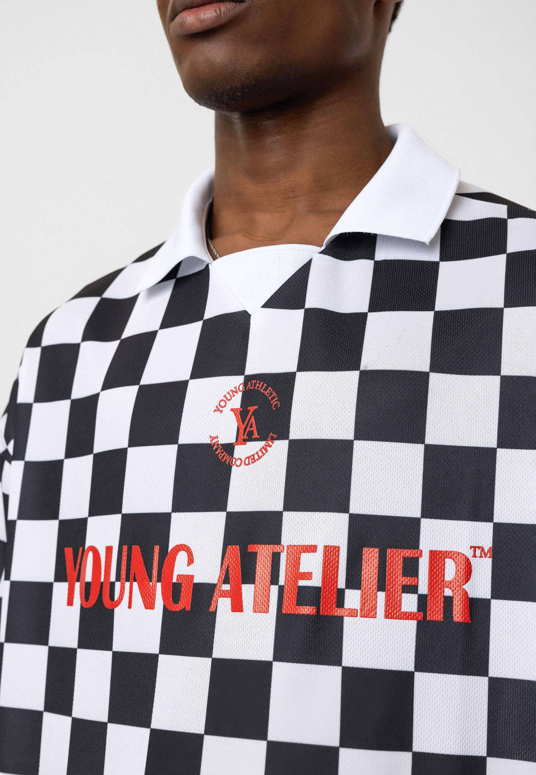 Oversized Polo‑Collar Jersey T-shirts – Sporty Contrast With Polish