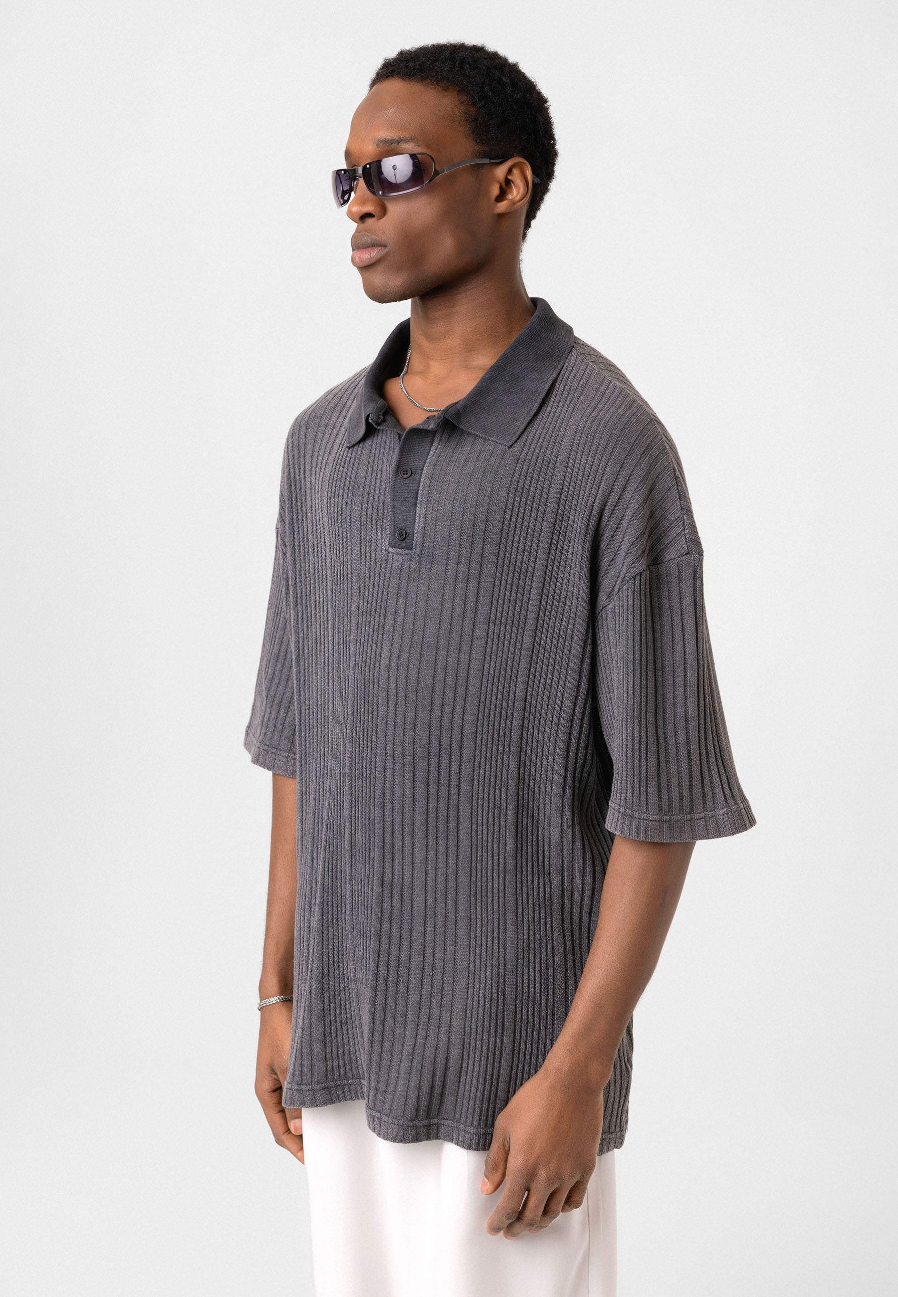 Oversized Knit Polo-Collar Top – Elevated Comfort with Clean Minimalism