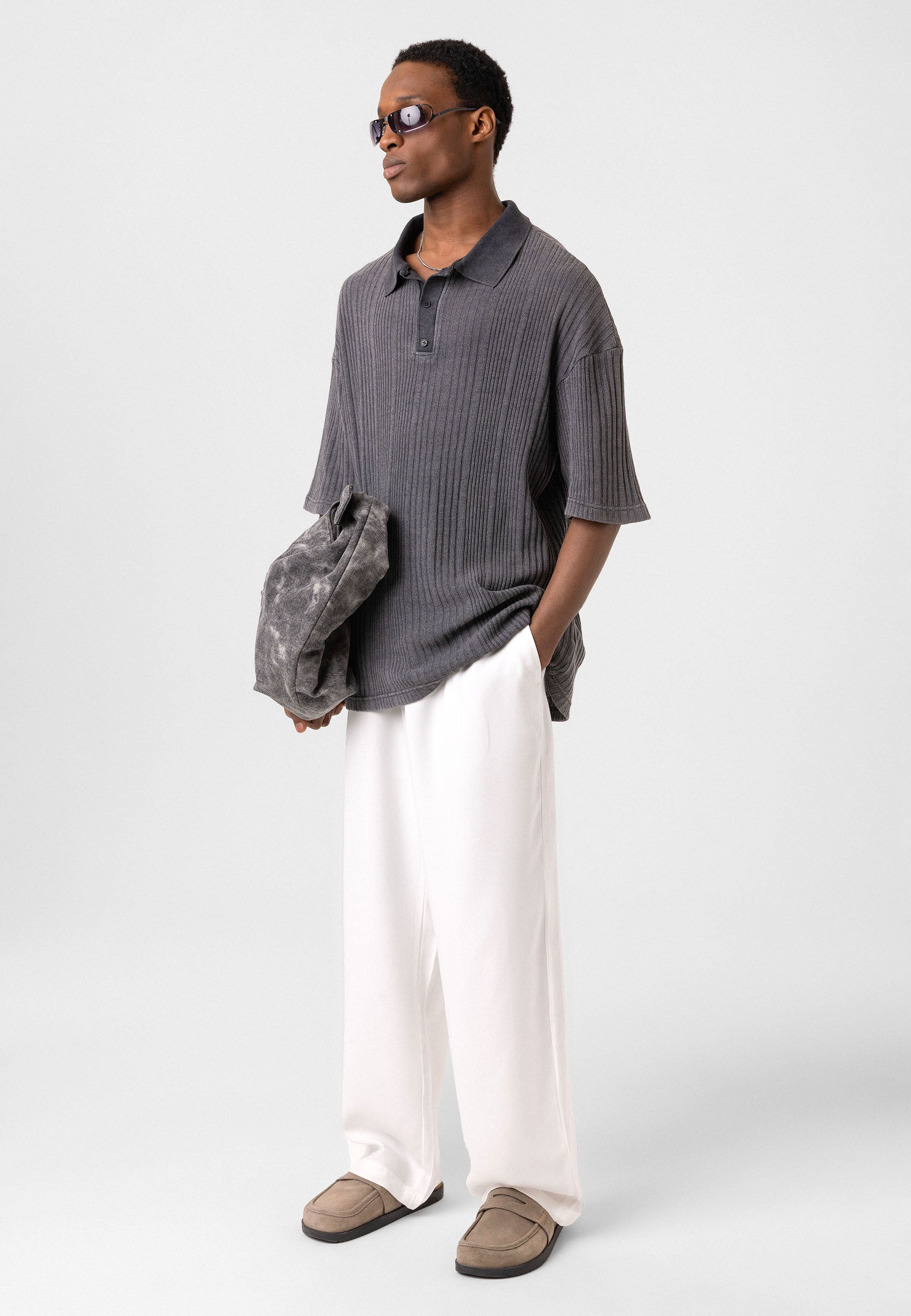 Oversized Knit Polo-Collar Top – Elevated Comfort with Clean Minimalism