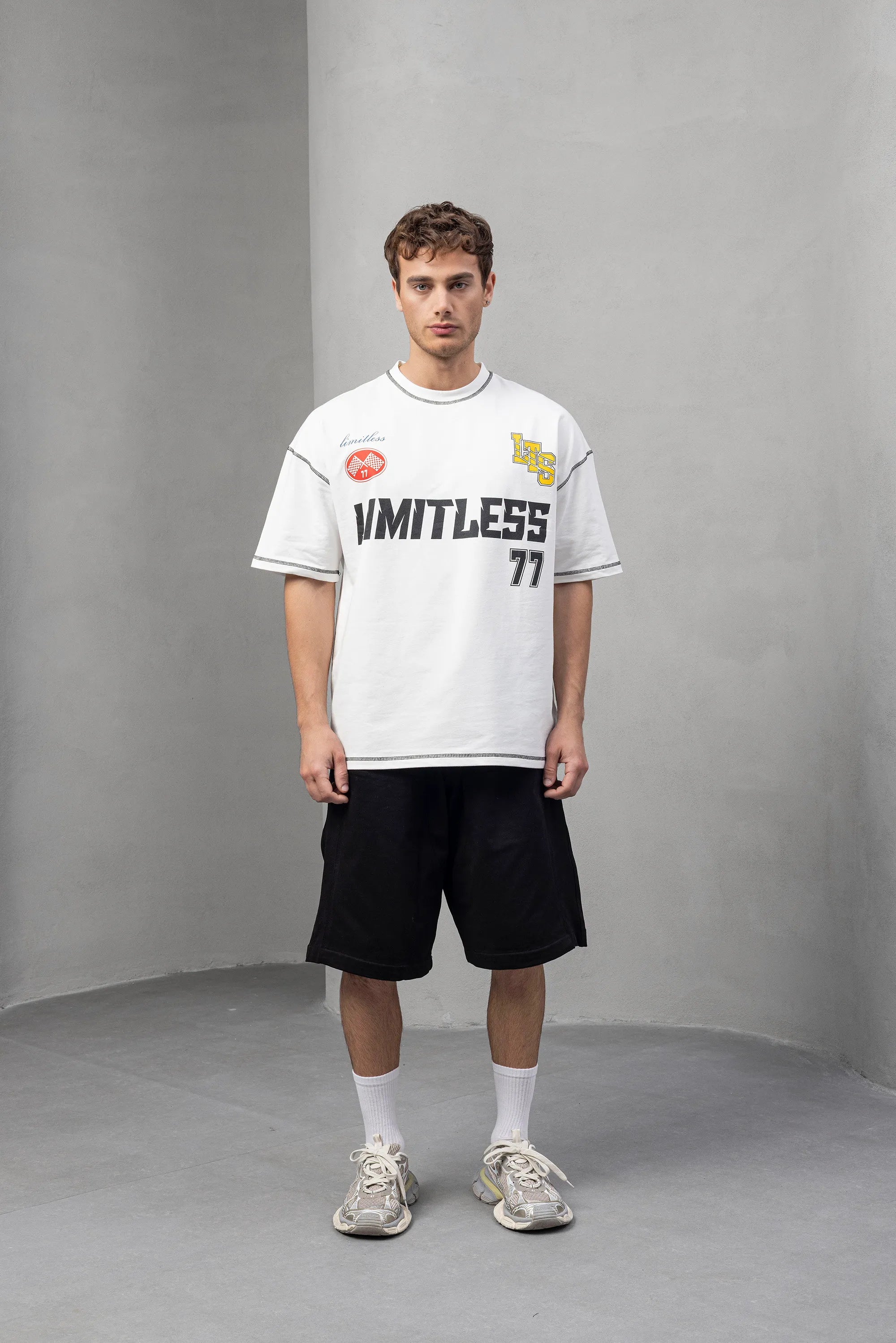 Limitless 77 Graphic T-Shirt - White Casual Sporty Tee