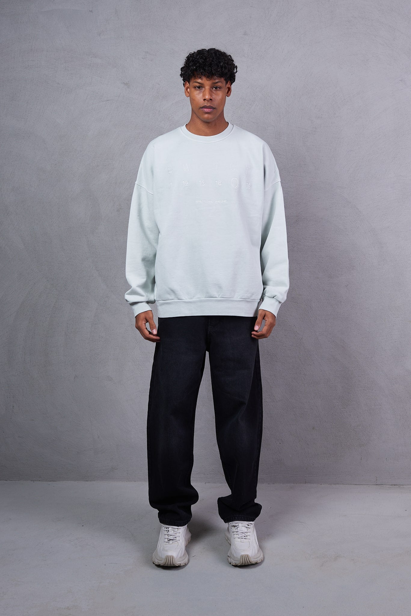 Man Active Oversized Sweatshirt
